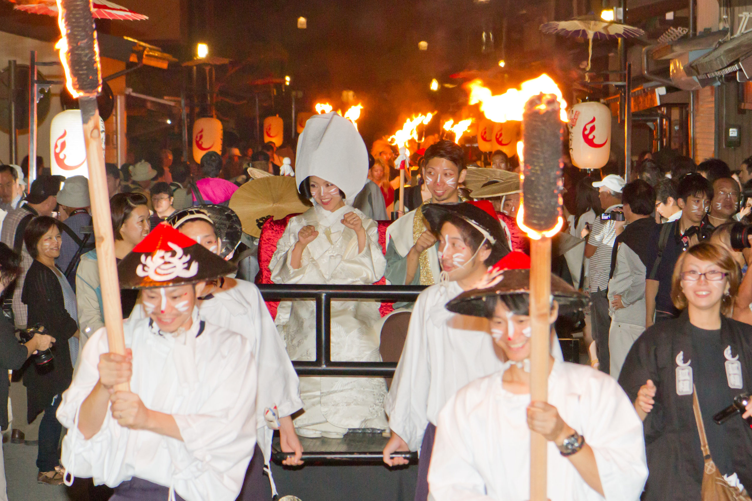 聖地巡礼！あのアニメに登場する祭を僕達はまだ知らない。