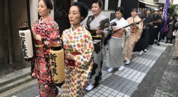 神楽坂まち舞台・大江戸めぐり！神社で、お座敷で、ストリートで！タイムスリップして江戸の粋を体験！