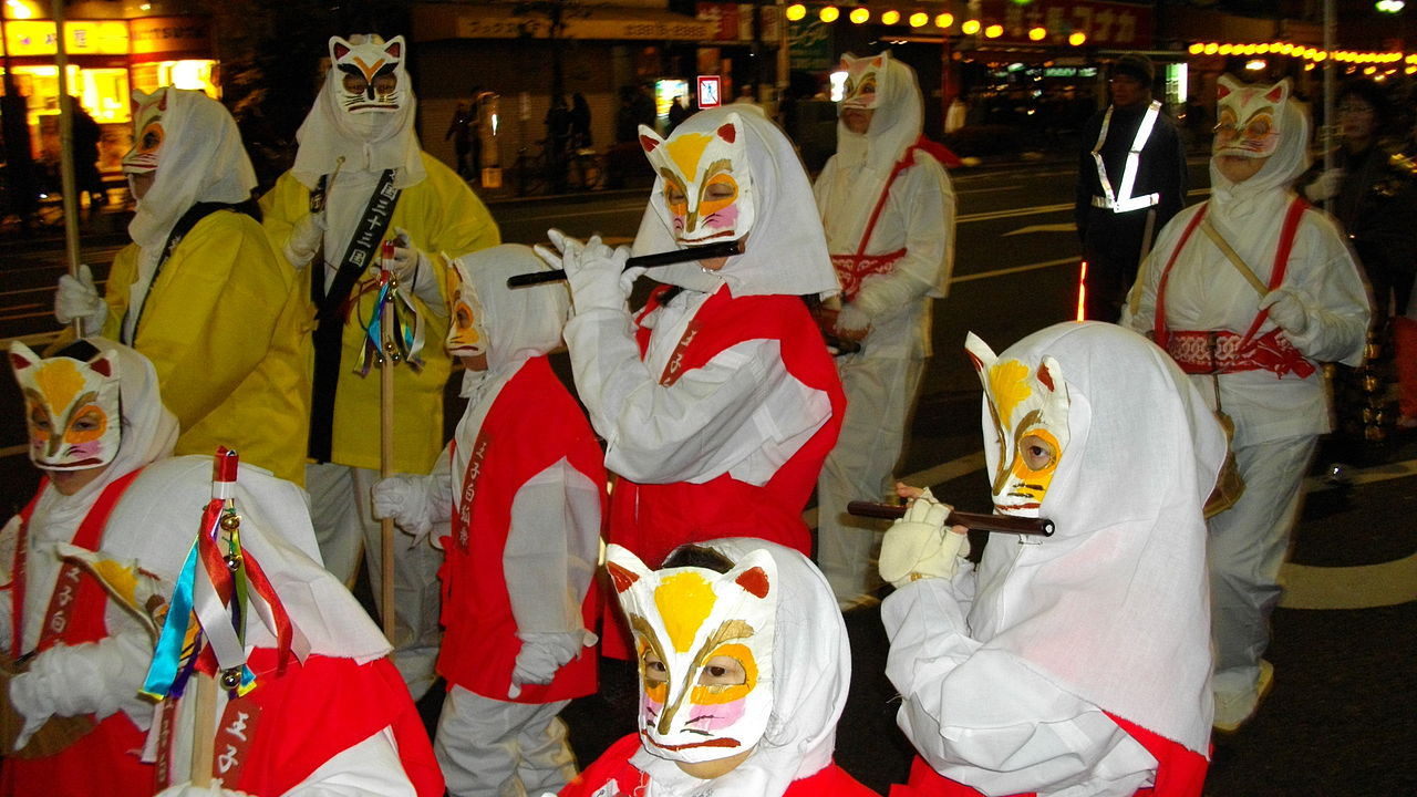 大晦日から元旦にかけて、東京・王子にて狐が大量発生！？#狐の行列 のインスタ投稿まとめ