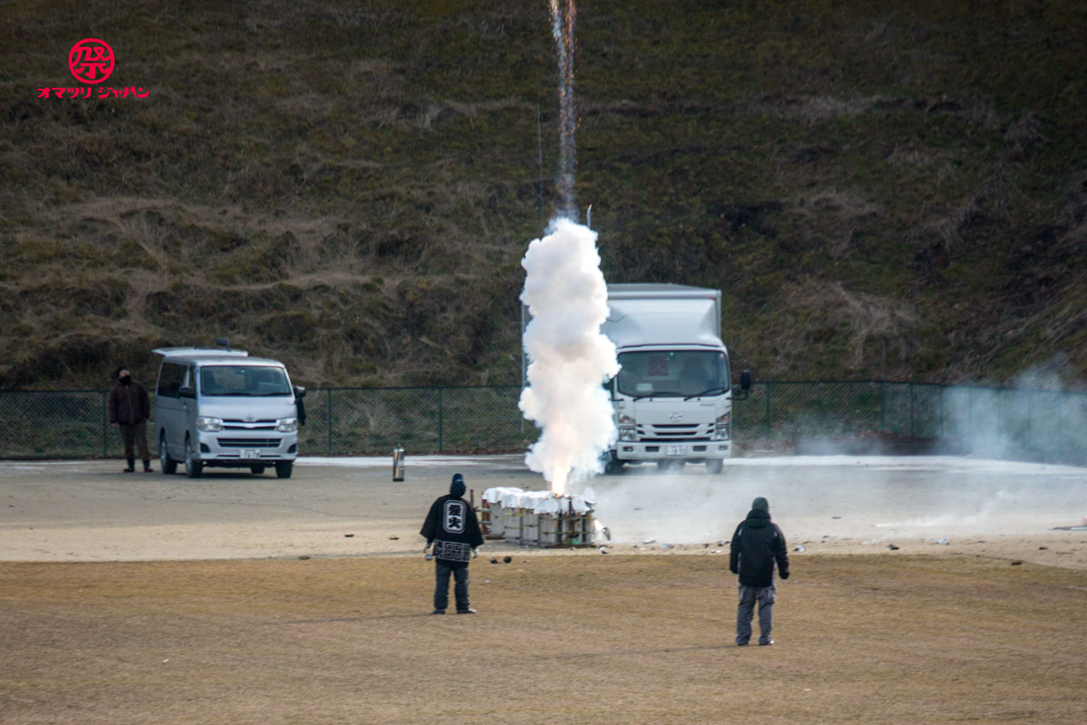 起源は江戸時代！福島県の岩瀬地区に残る貴重な文化、復興・開運・厄祓いの長旗花火。
