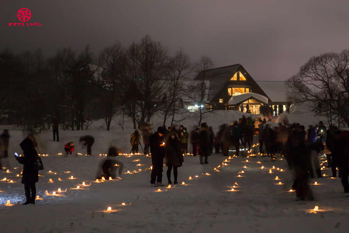 3,000本のキャンドルと花火が雪原に灯る。五色沼でも有名な観光名所！裏磐梯雪まつりをご紹介。