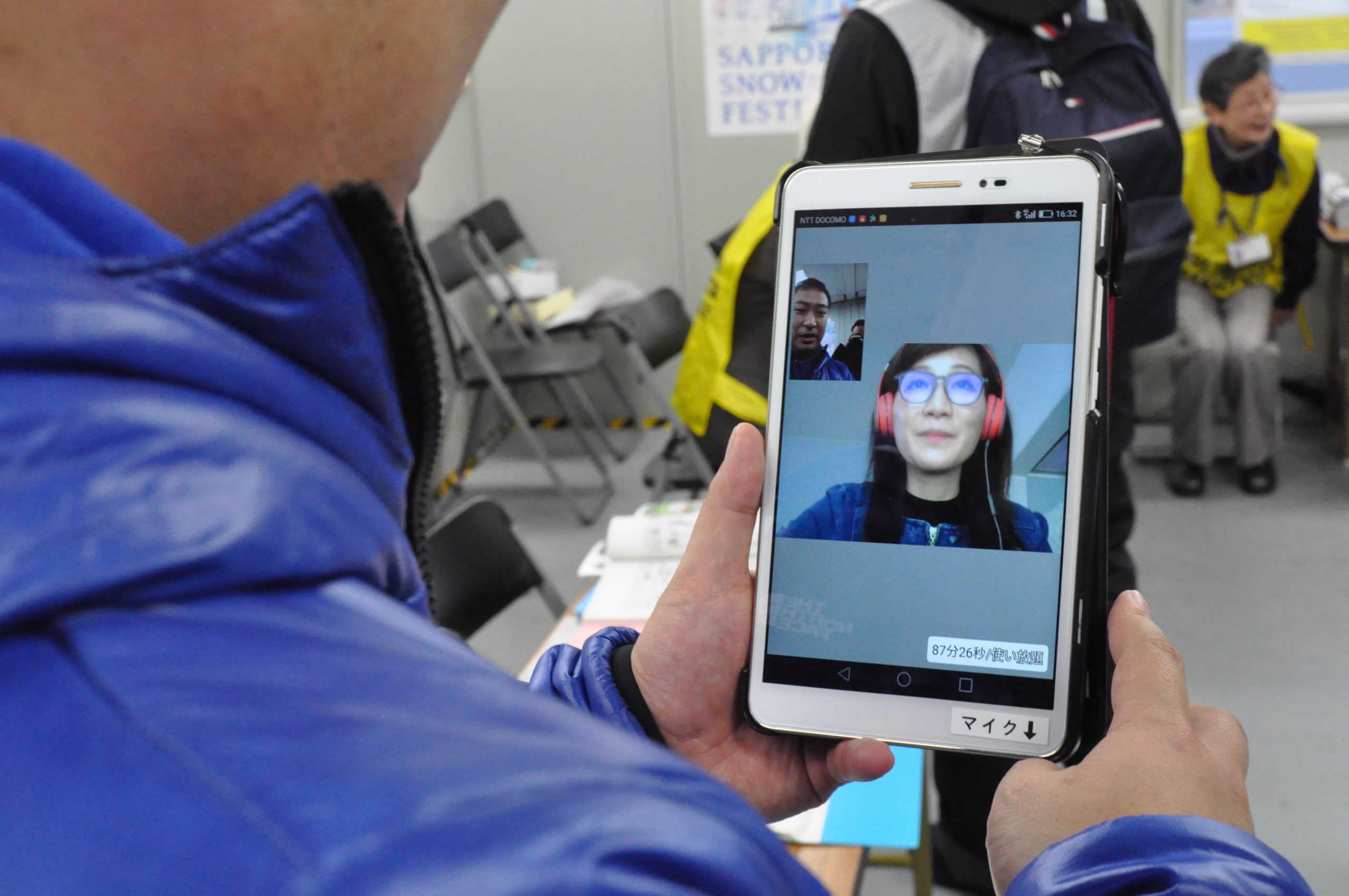 オプテージのクラウド通訳！お祭りの現場ではどう役に立つ？さっぽろ雪まつりで使用感や評判を聞いてみた！