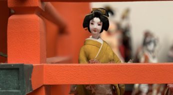 ひな祭りオリジン、淡嶋神社のひな流し　君は人形たちの声を聴いたことがあるか？　