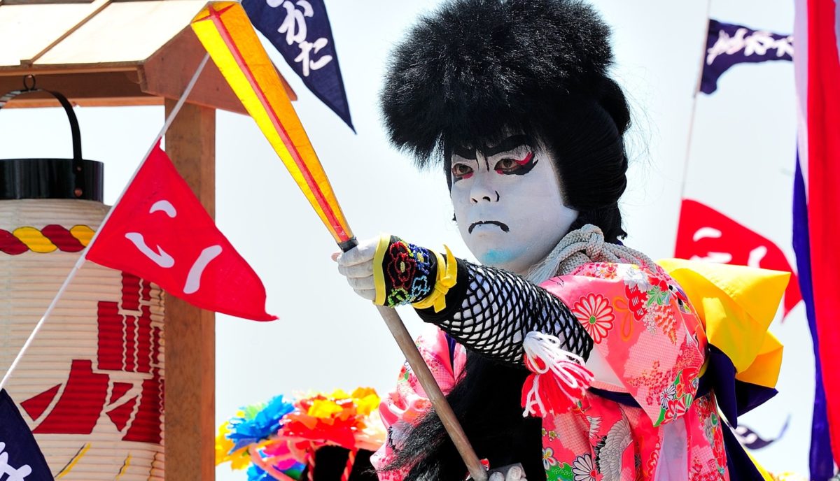 ホーランエンヤ｜10年に一度の日本三大船神事、大絵巻・櫂伝馬船団を見逃すな！