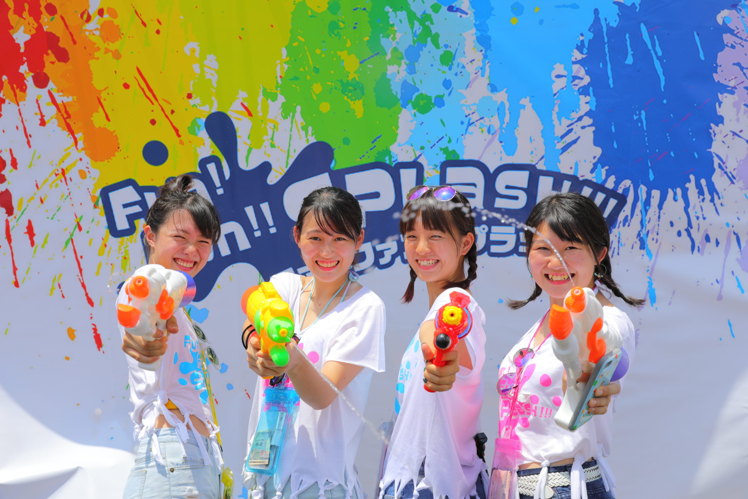 ファンファンスプラッシュってどんなお祭り？服装や持ち物のポイントをご紹介！