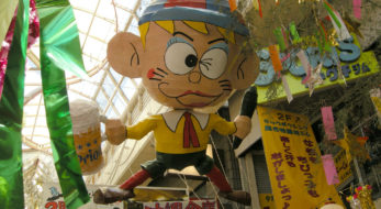 懐深い中央線の魅力を味わう「阿佐ヶ谷七夕まつり」が2023年完全復活！アーケードを彩る巨大張りぼてを見よ！