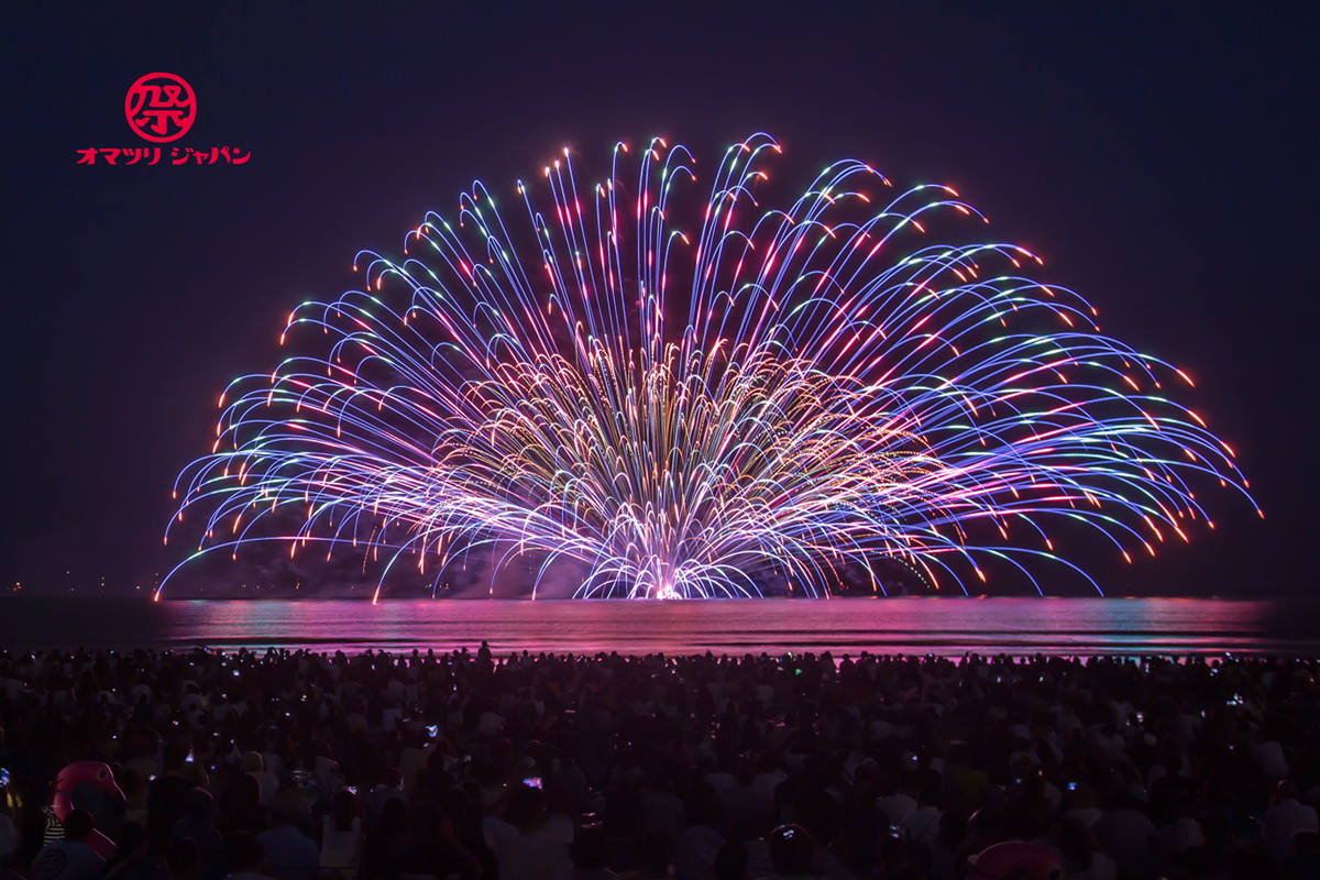 花火大会の最盛期いよいよ到来！花火鑑賞士による花火大会のHow toとは？