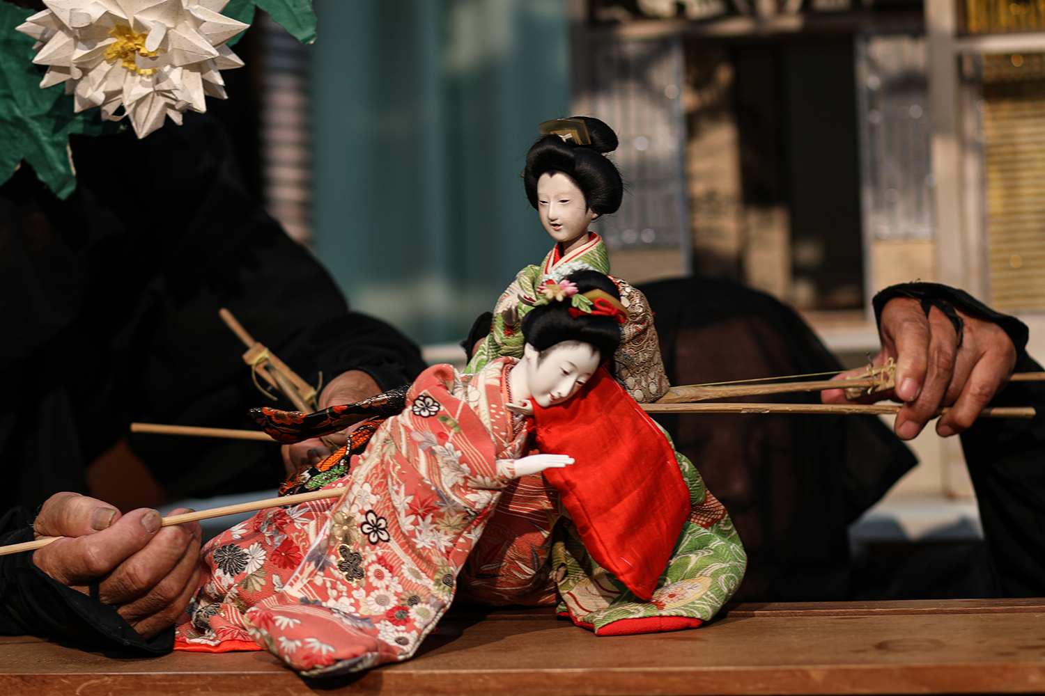 「佐伯灯籠」文楽以前の人形浄瑠璃と灯籠の夏祭り