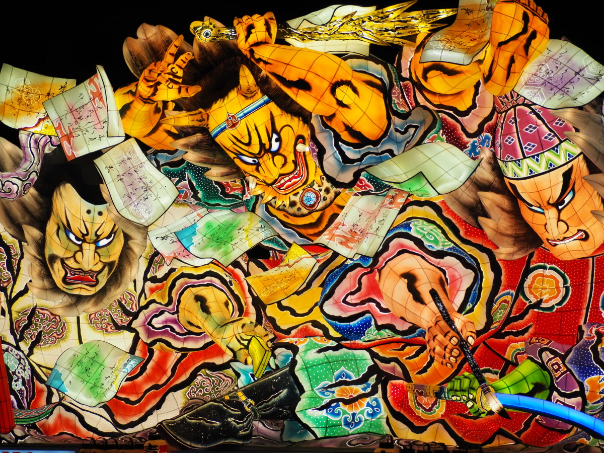 ねぶた祭はどんなお祭り？由来は？23年に完全復活した「ハネト」と最新型「観覧席」の実態も！