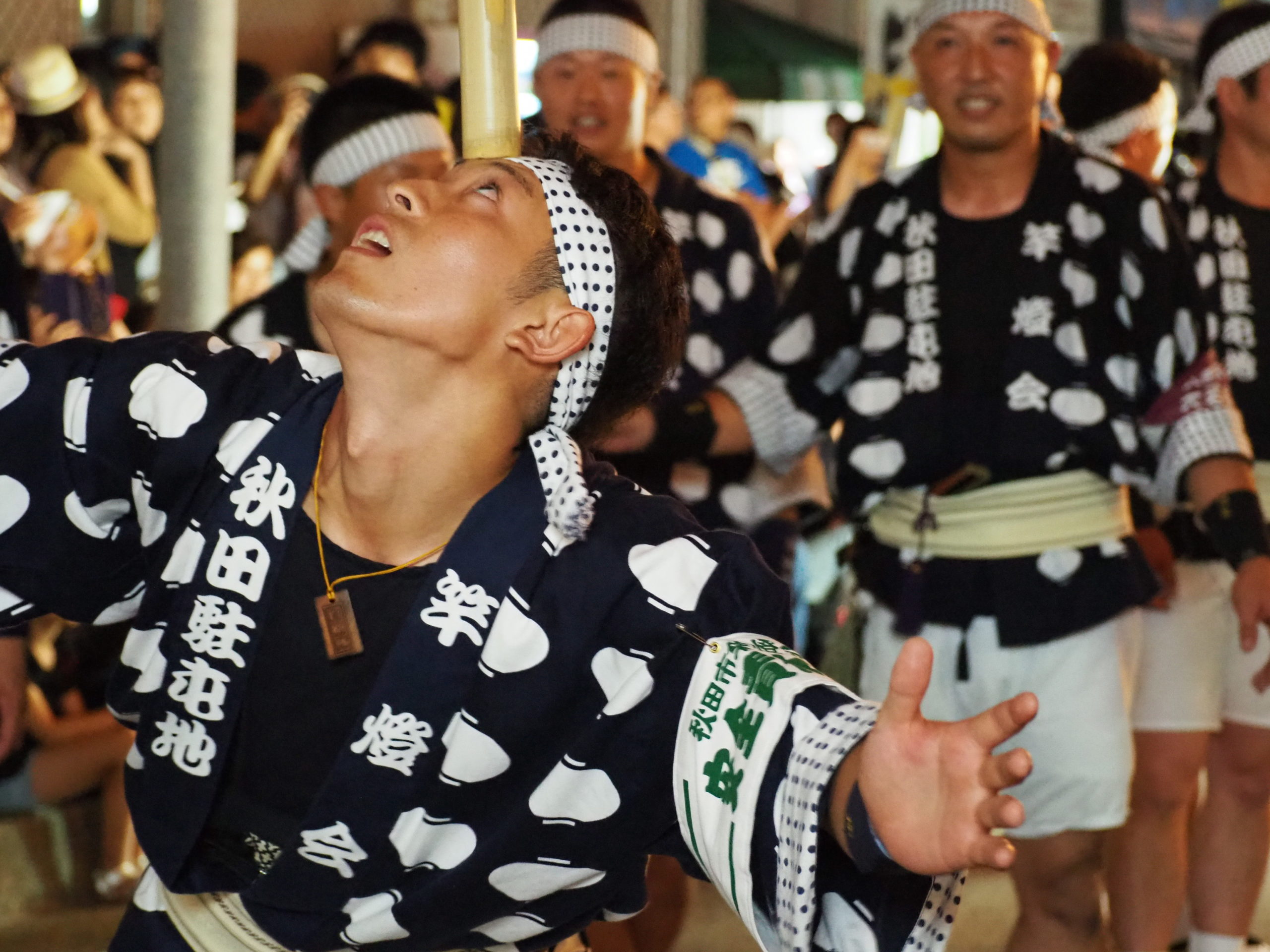 秋田竿燈まつりが開幕！イケメン差し手の妙技を見逃すな！