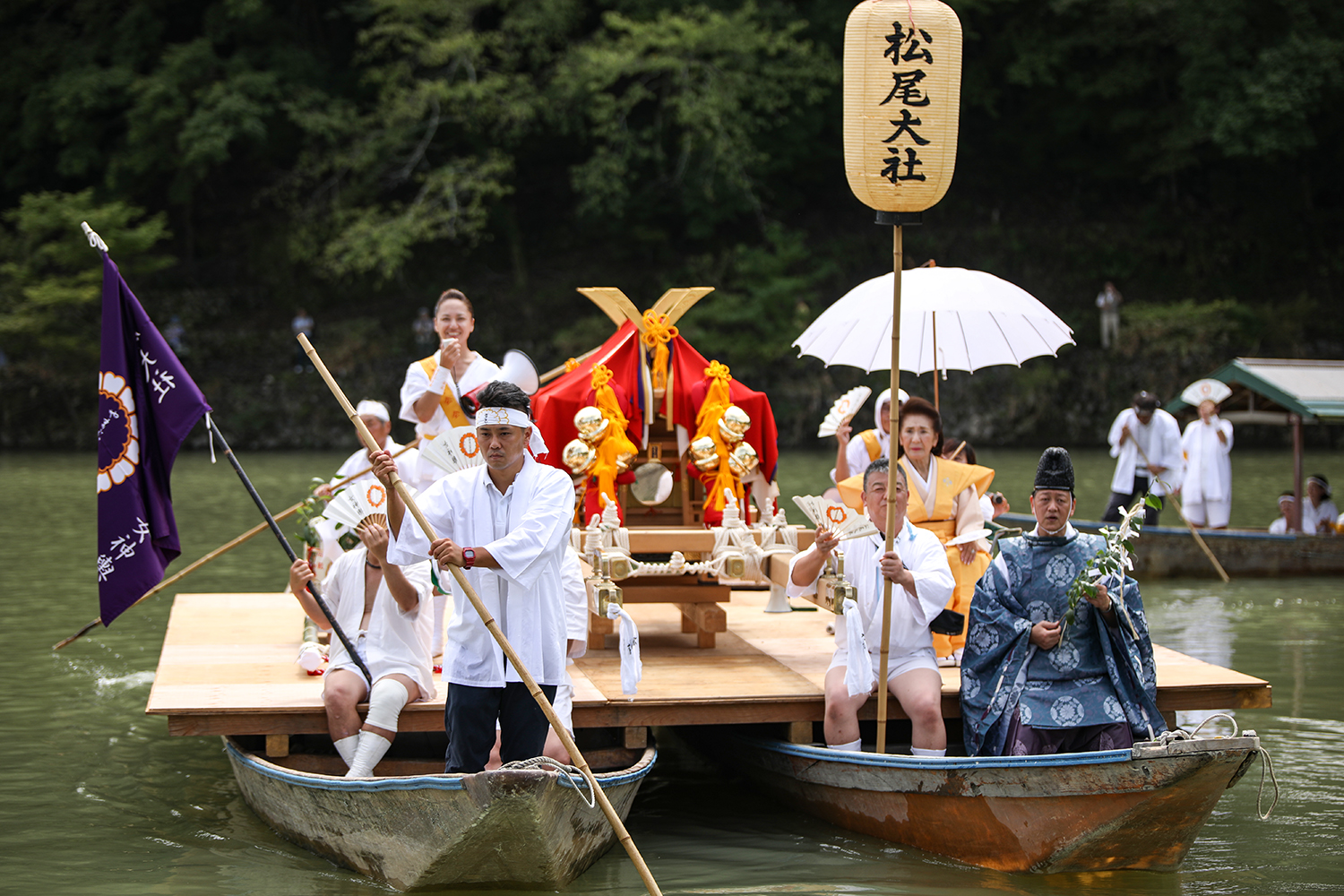 【松尾大社 八朔祭】京都嵐山で船渡御する女神輿と六斎念仏踊り