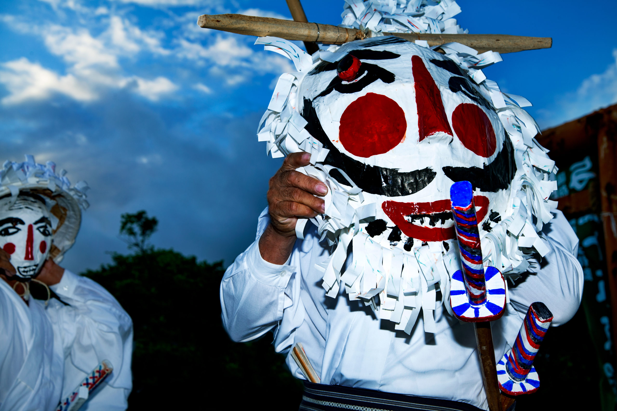 与論十五夜踊り 〜唄って踊って心が通う〜
