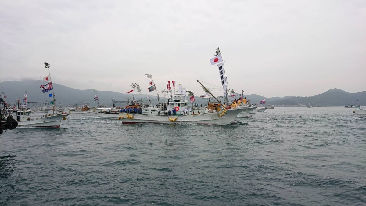 世界遺産宗像大社みあれ祭－船団パレードを間近で見たい！遊覧船に乗ってみた！