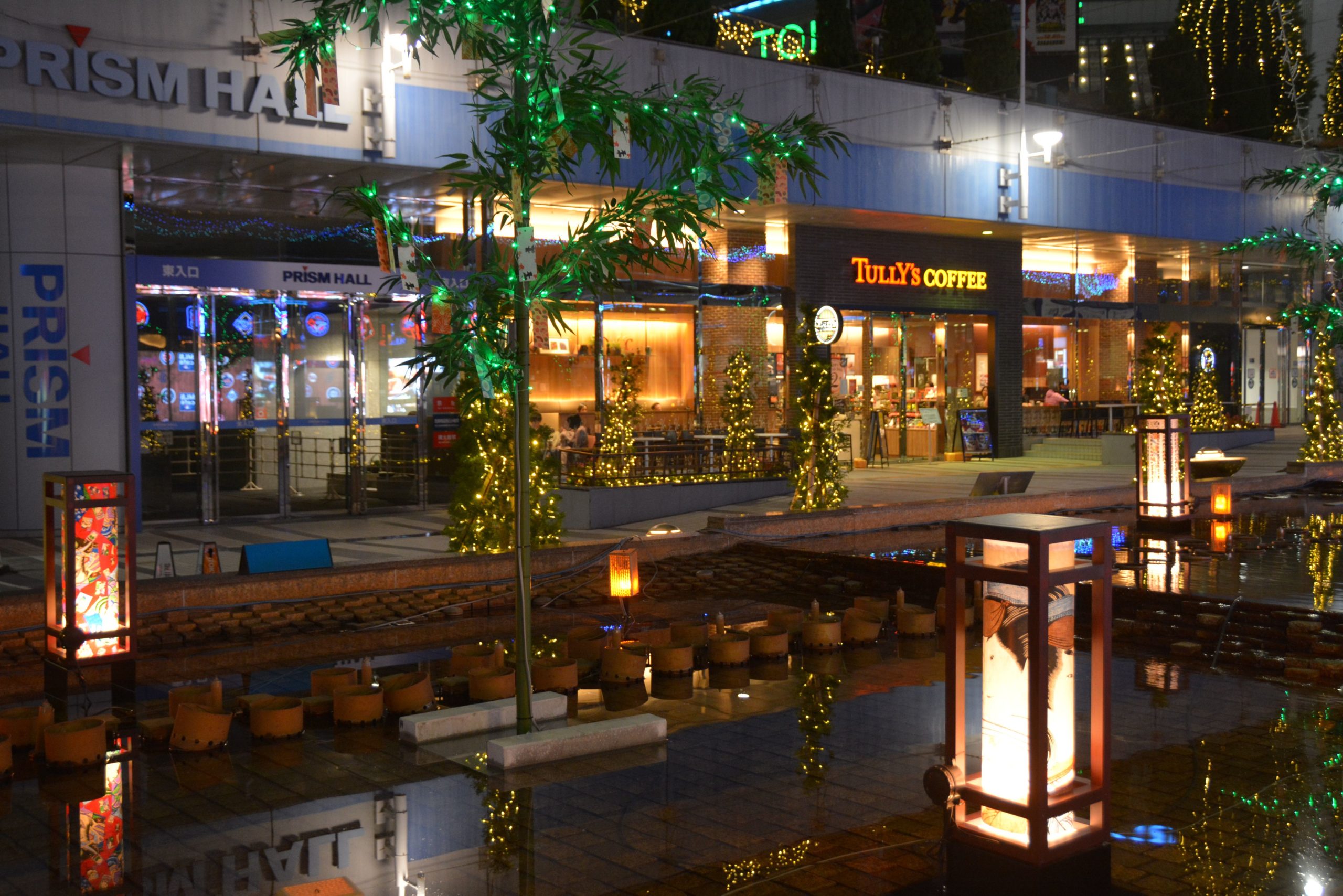 「東京ドームシティ・ウィンターイルミネーション」カクテルストリートやミーツポートガーデンに漂う山紫水明の世界