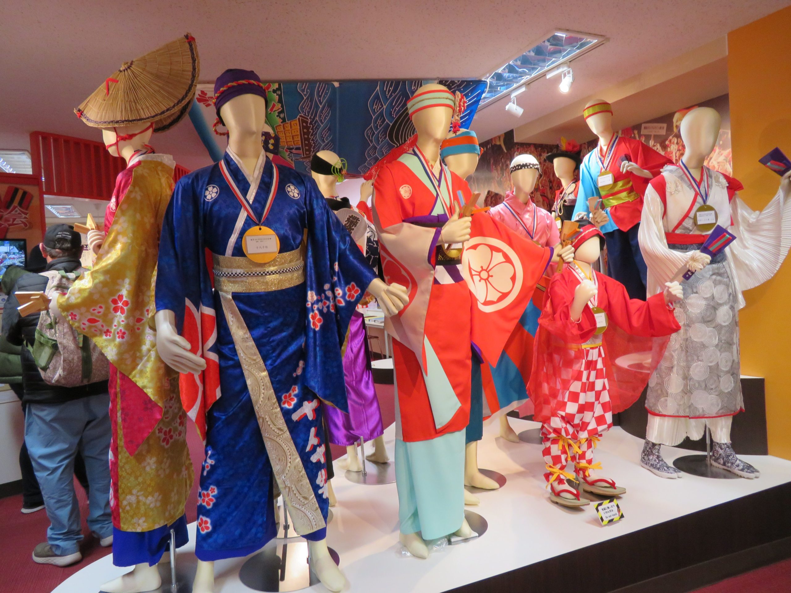 「高知よさこい情報交流館」1年を通して＜よさこい＞を楽しめる！歴史や魅力を全国に発信