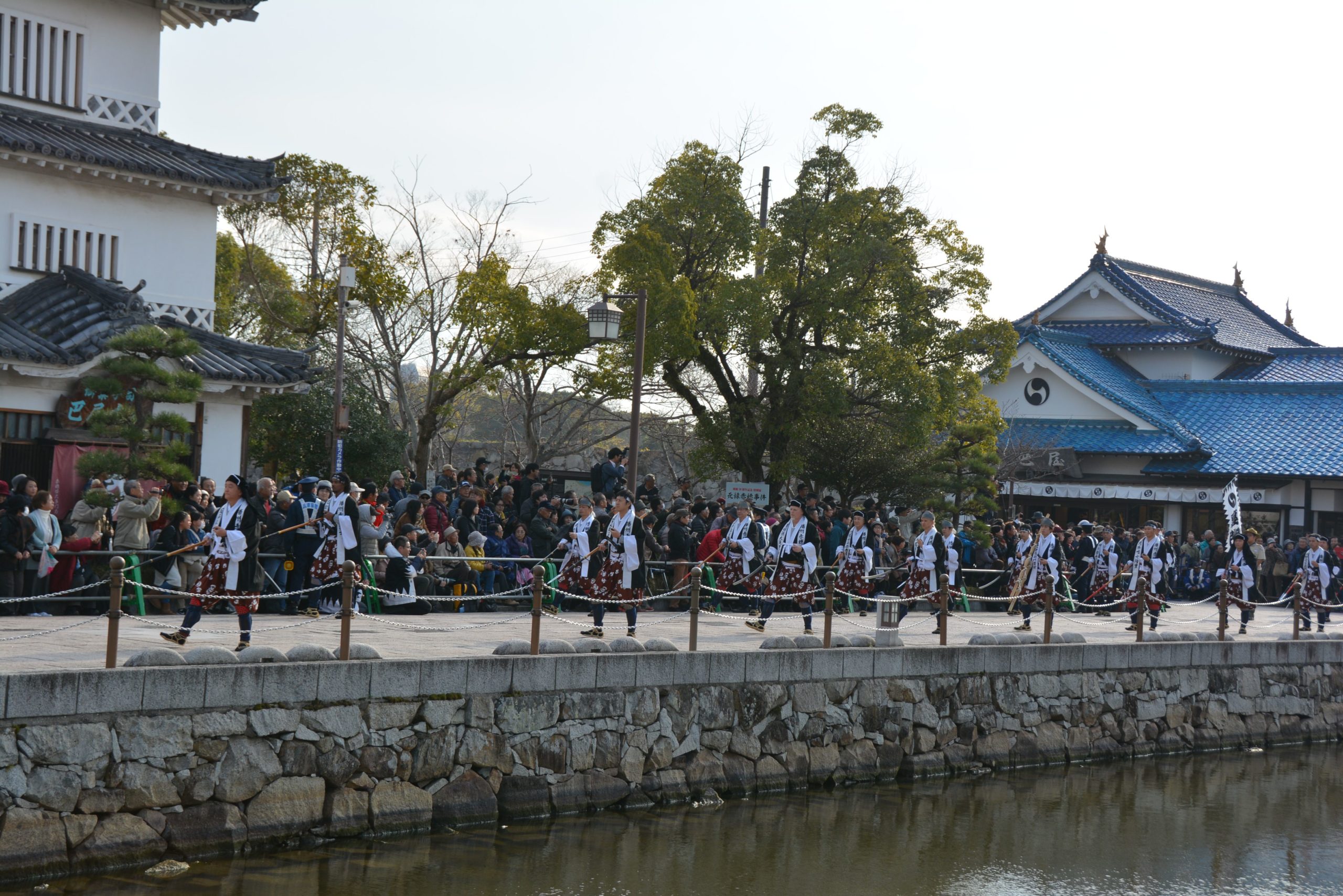「赤穂義士祭」1903年から毎年12月14日に赤穂市街に染み渡る元禄ムード