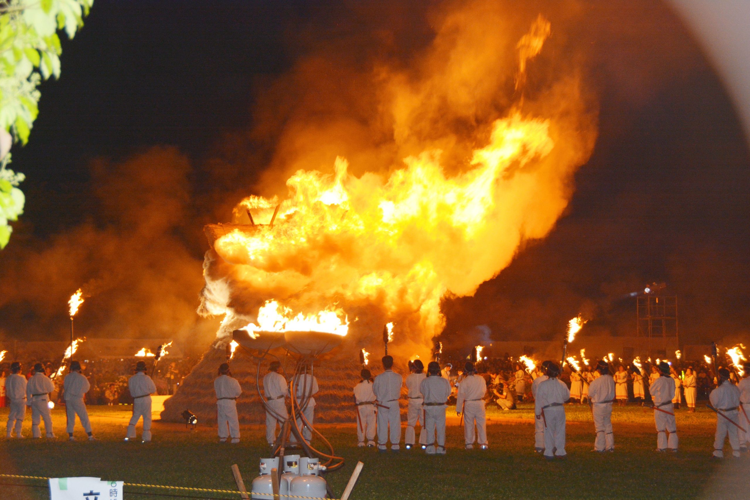 【さきたま火祭り】古事記に記される海幸彦、山幸彦の誕生に秘められた古代のロマンを再現