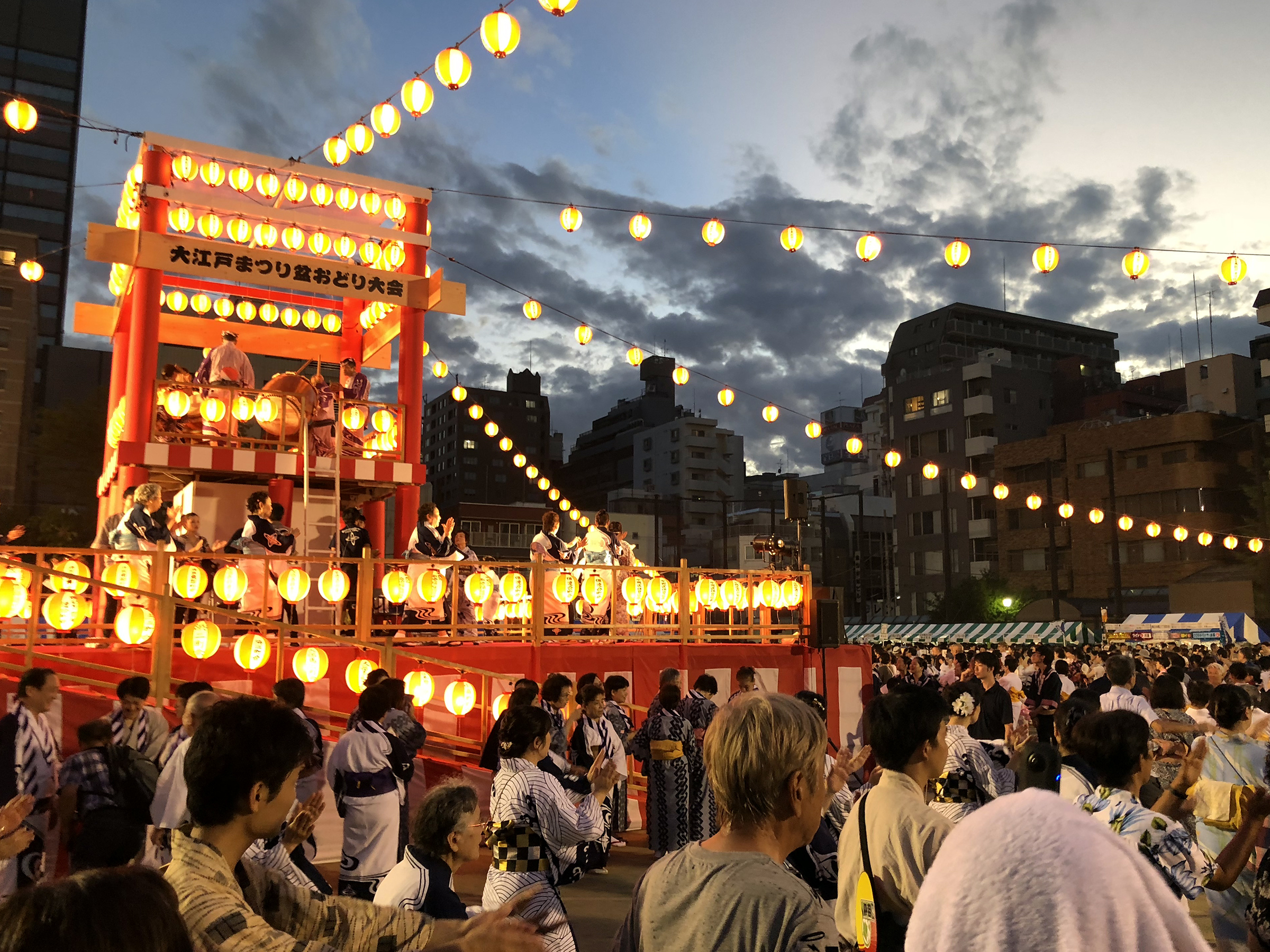 2023年、東京人の夏の踊り締めは浜町公園で！「中央区大江戸まつり盆踊り大会」は8月25日から！