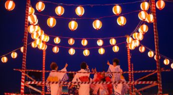 観るだけでも大満足！目に美しい盆踊り9選