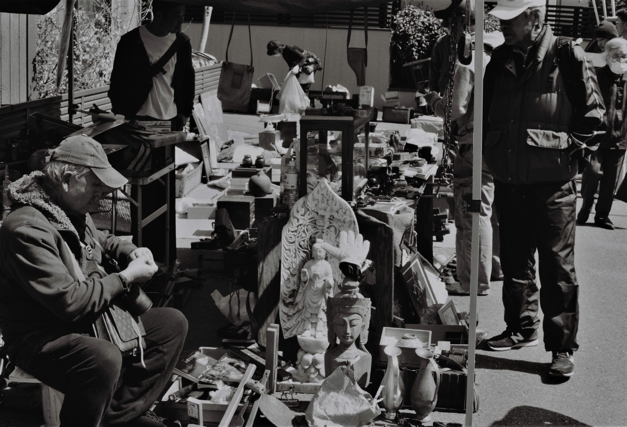 弘法市と天神市。コロナが収束したら必ず行きたい京都の骨董市。