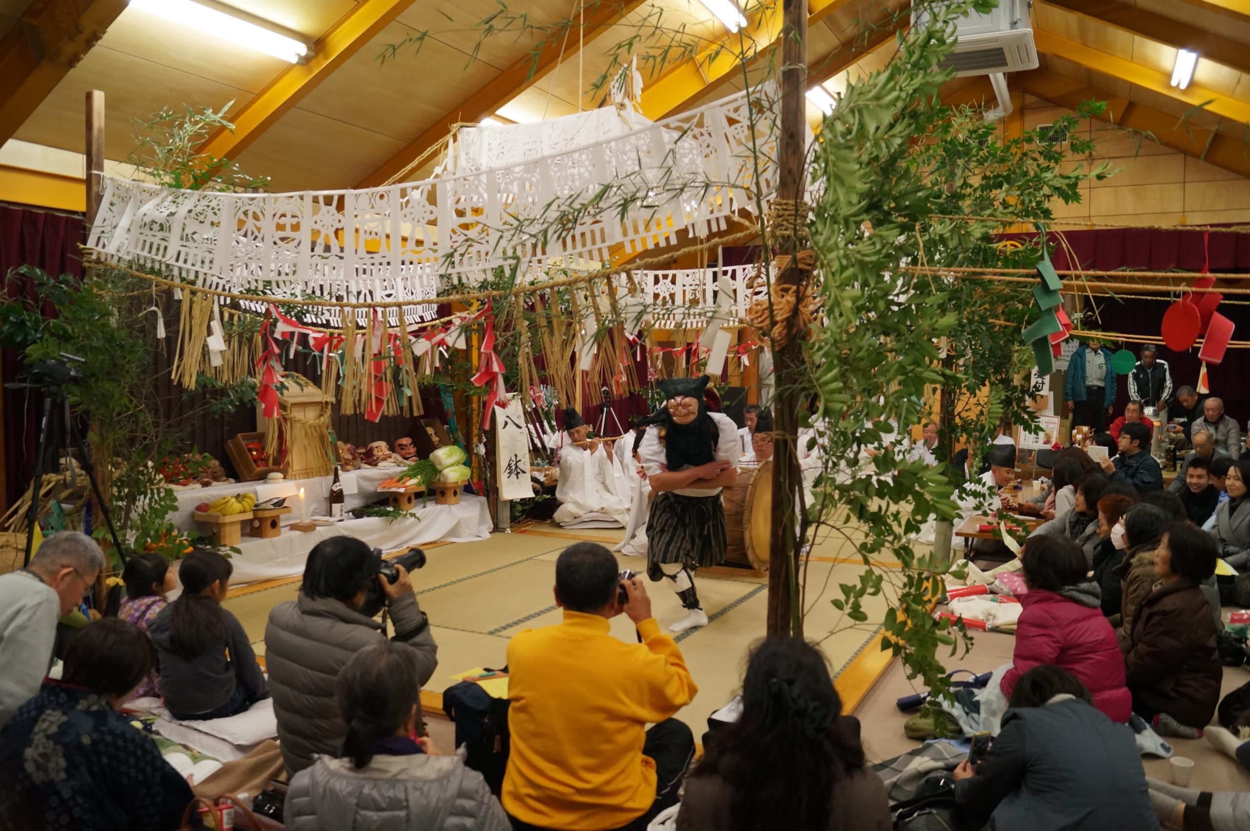 「高千穂の夜神楽」一夜氏子になりませんか｜観光経済新聞