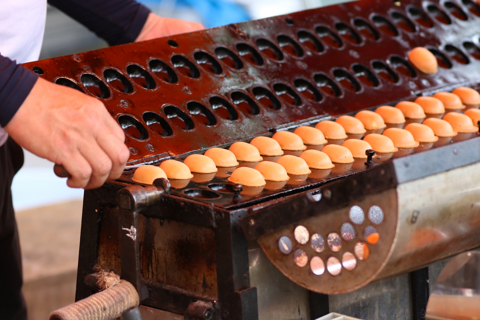 ベビーカステラの作り方は？たこ焼き機があれば家でも簡単に作れる？