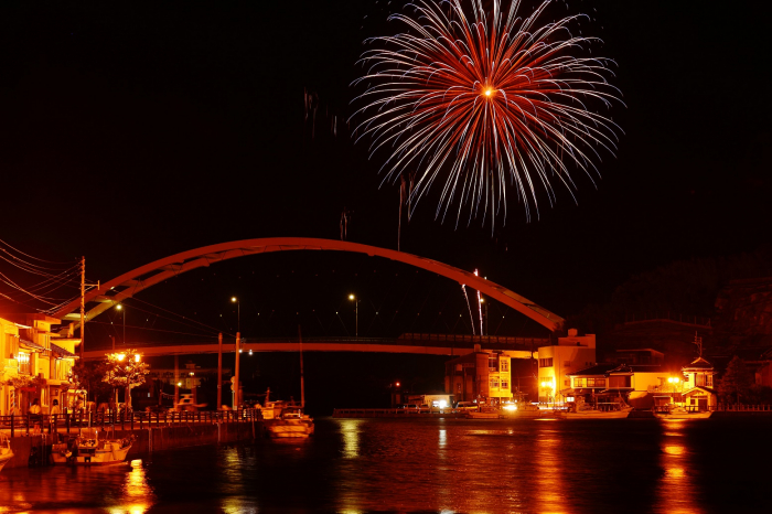 「壱岐島ふるさと花火」8月13日（木）開催！コロナに負けるな！長崎県壱岐島で疫病退散のメッセージ花火を打ち上げる