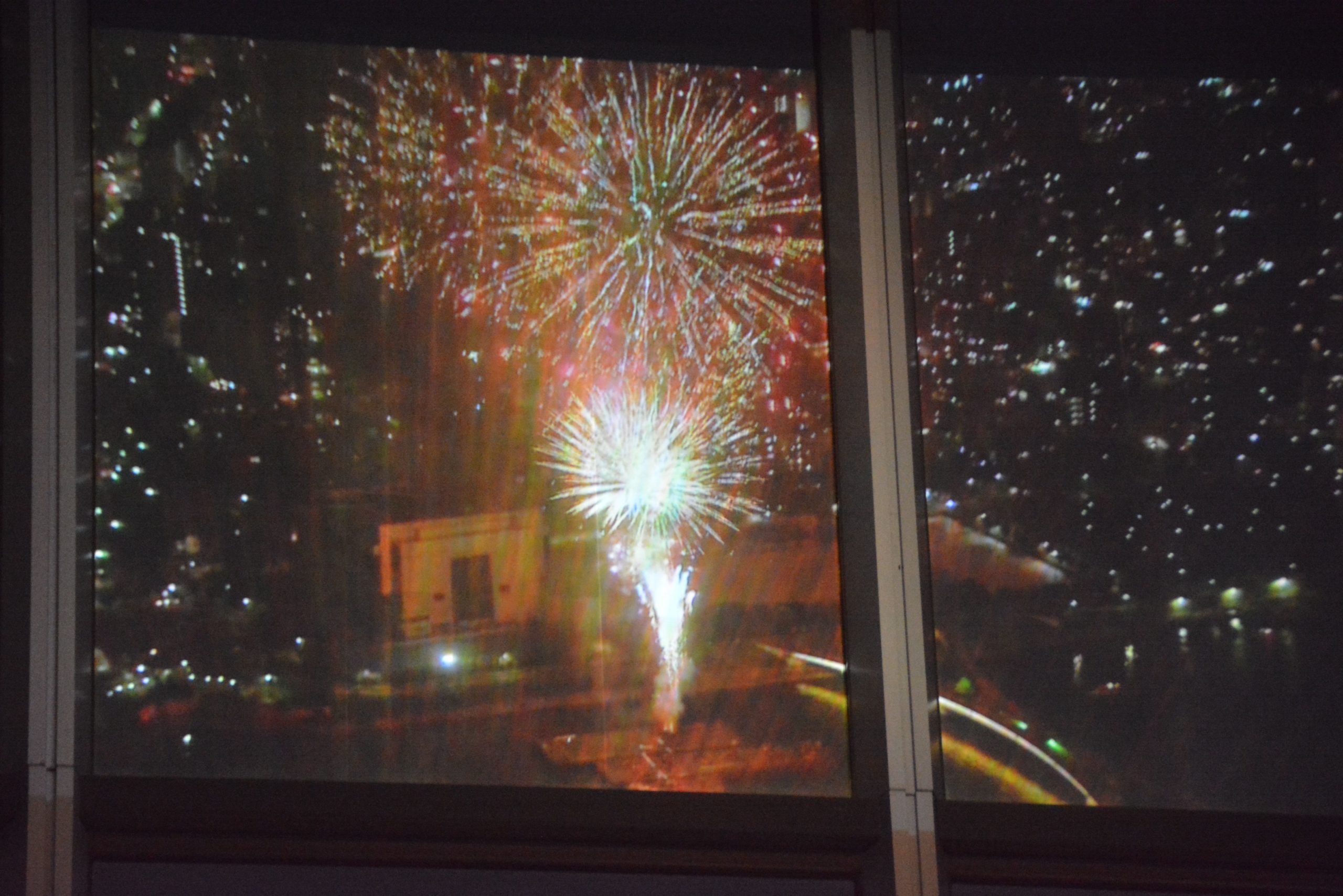 【東京スカイツリー・バーチャル花火】天望デッキで眺める隅田川花火大会