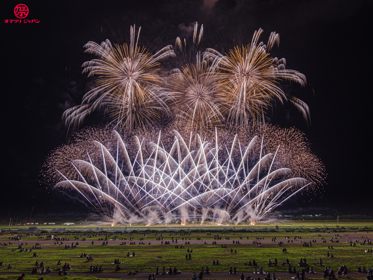 秋田・大曲でサプライズ花火実施！競技会クラスの超絶花火が聖地を彩る