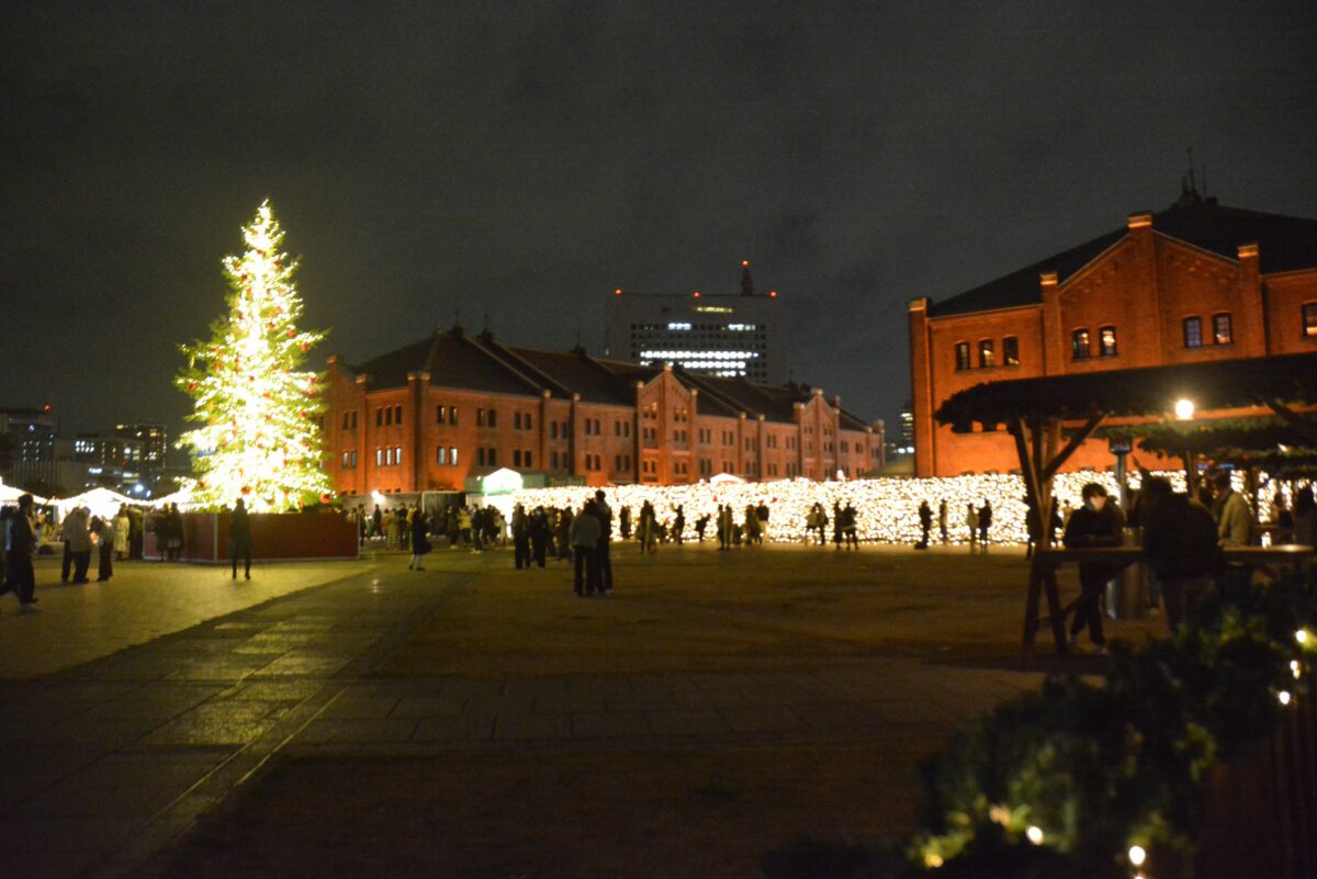 【横浜赤レンガ倉庫クリスマスマーケット】ドイツの12月ムード漂うパーク