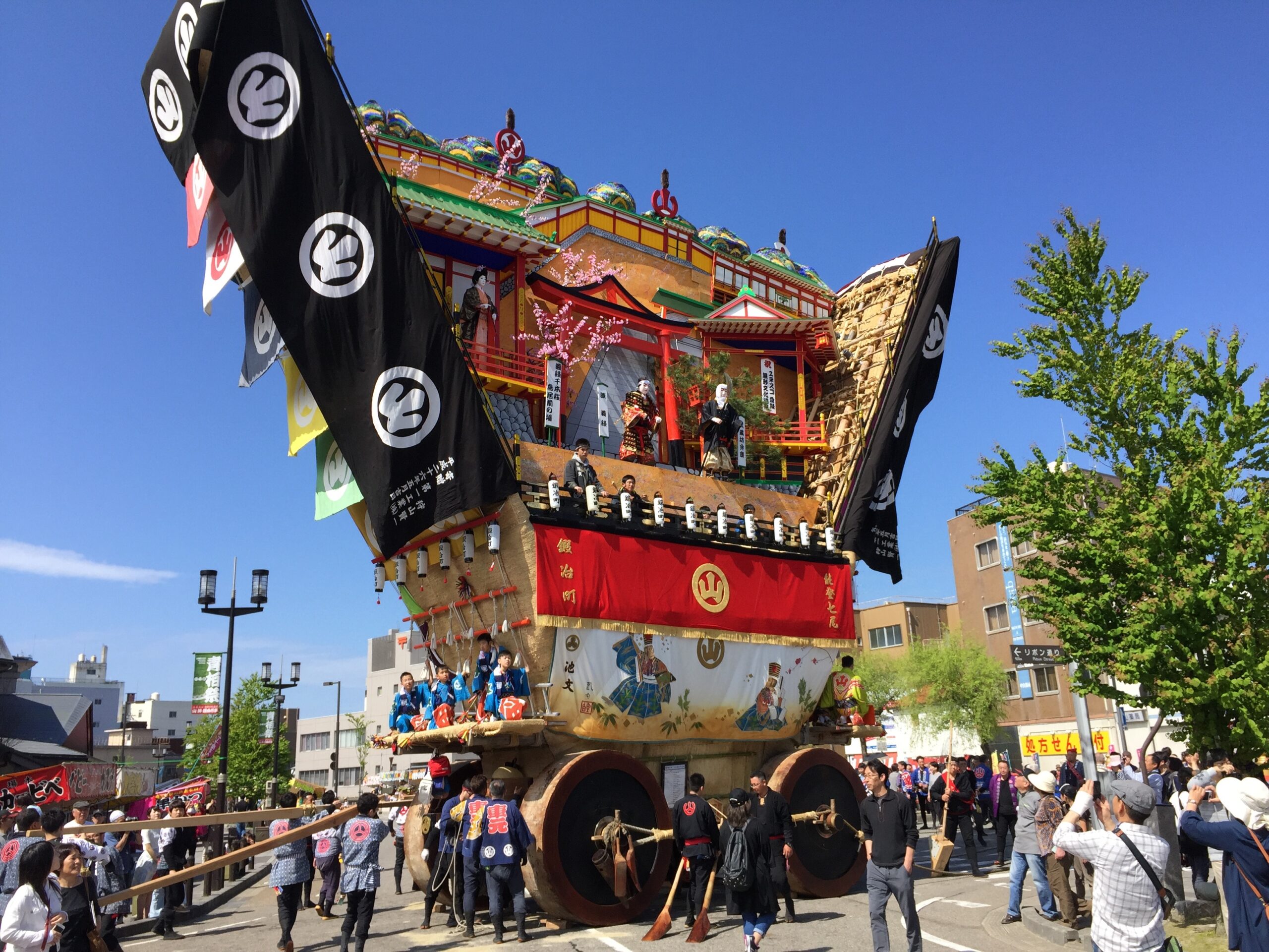 「青柏祭」能登を彩る日本最大級の曳山｜観光経済新聞