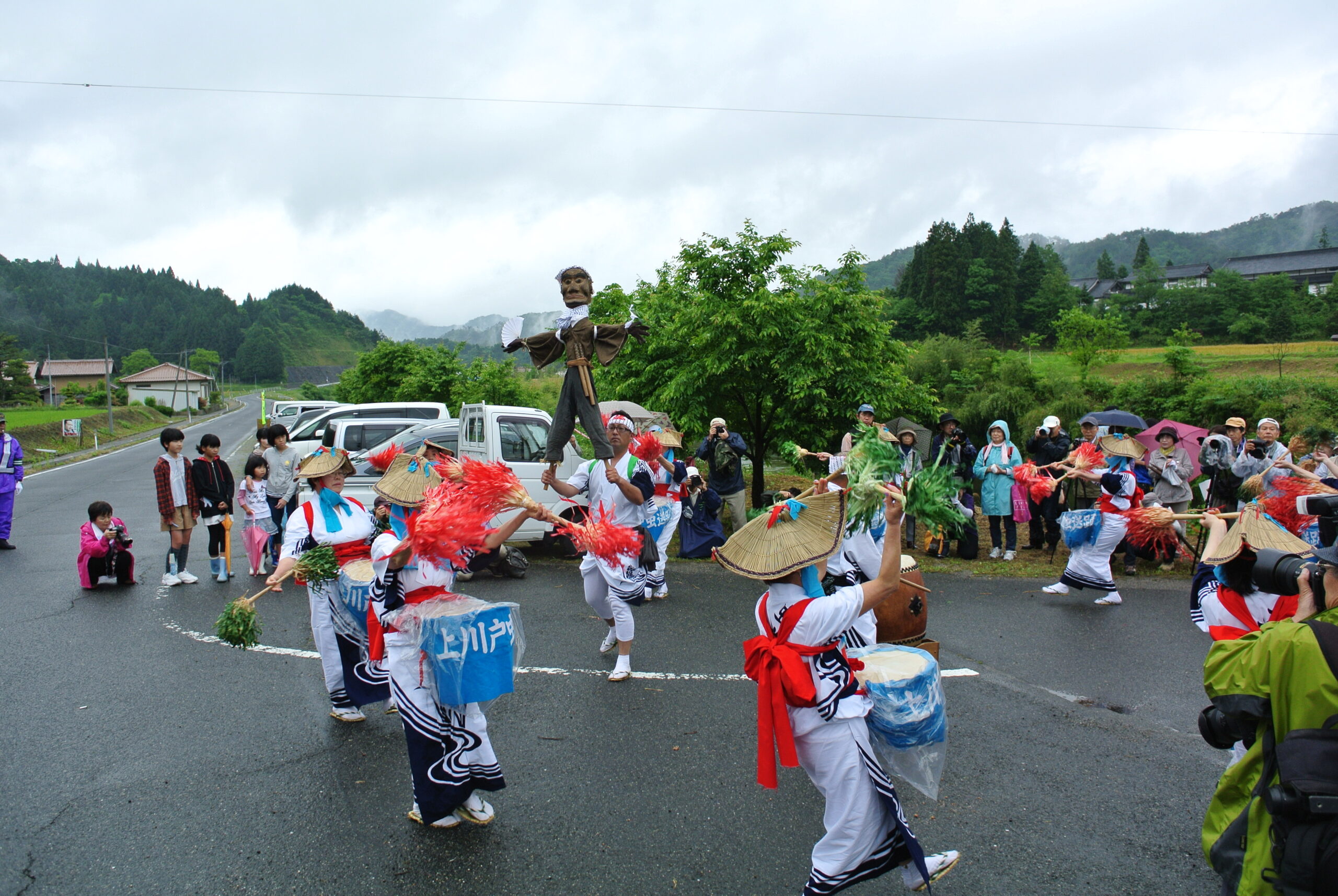 「上川戸虫送りまつり」害虫を払い、豊作を祈る｜観光経済新聞