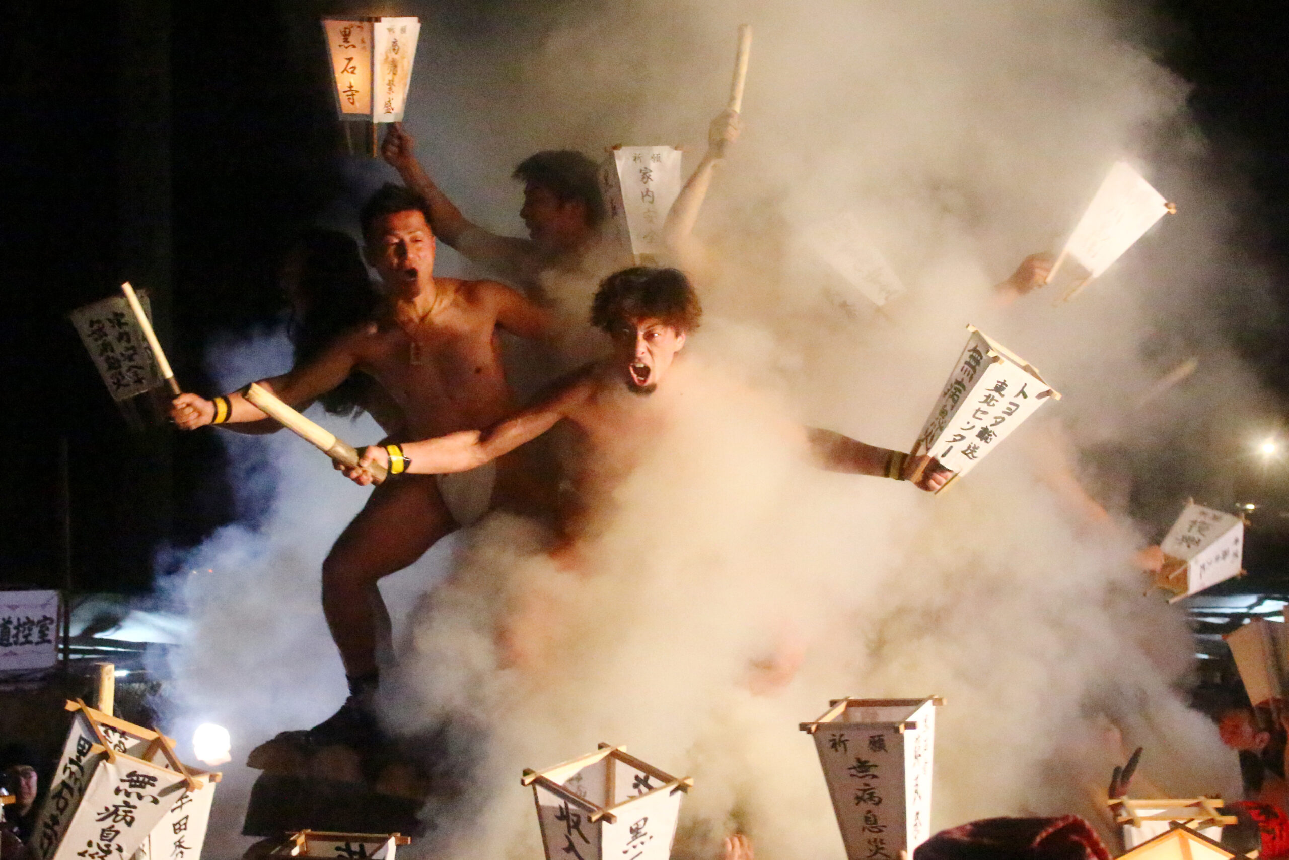 黒石寺蘇民祭を体感せよ！奇祭の中の奇祭を、極寒の1月に夜通しレポート！