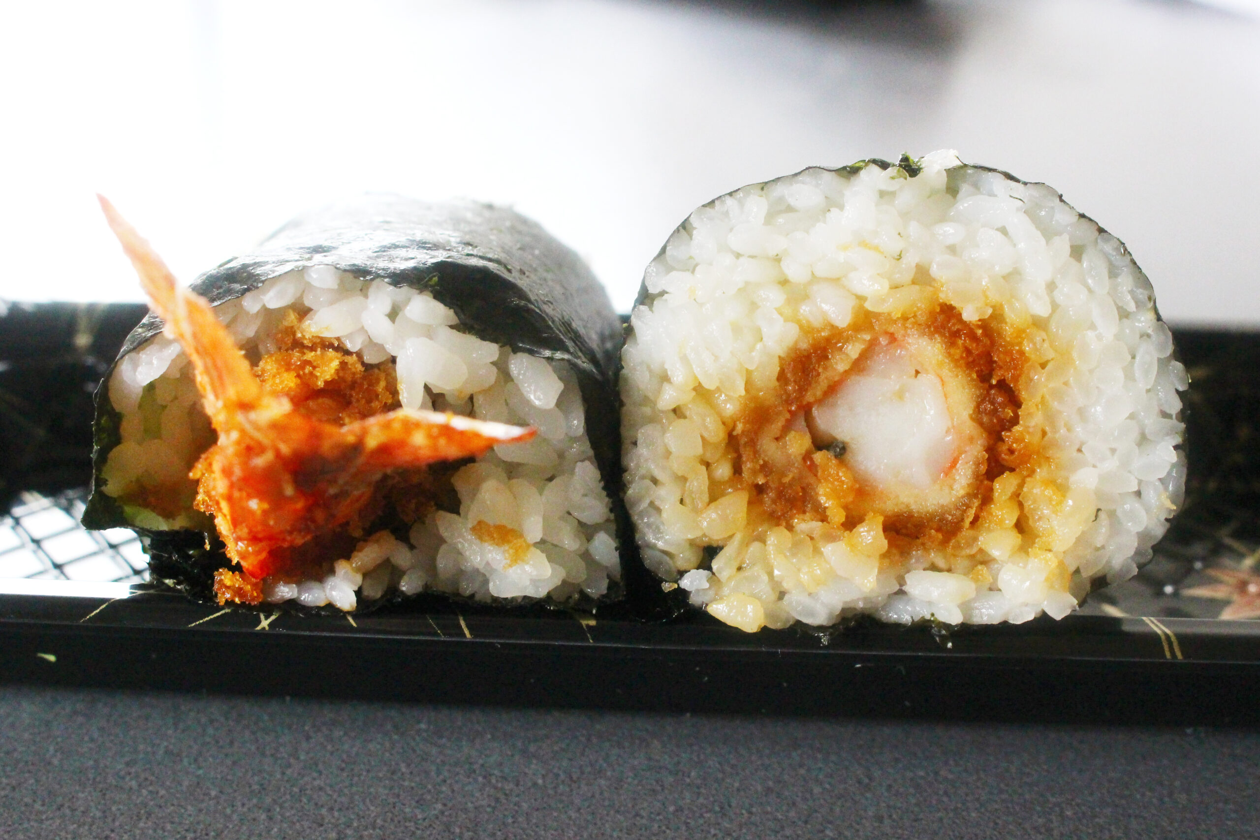 とんかつ和幸の恵方巻が登場！ひれかつ、大海老フライが入り食べ応え抜群