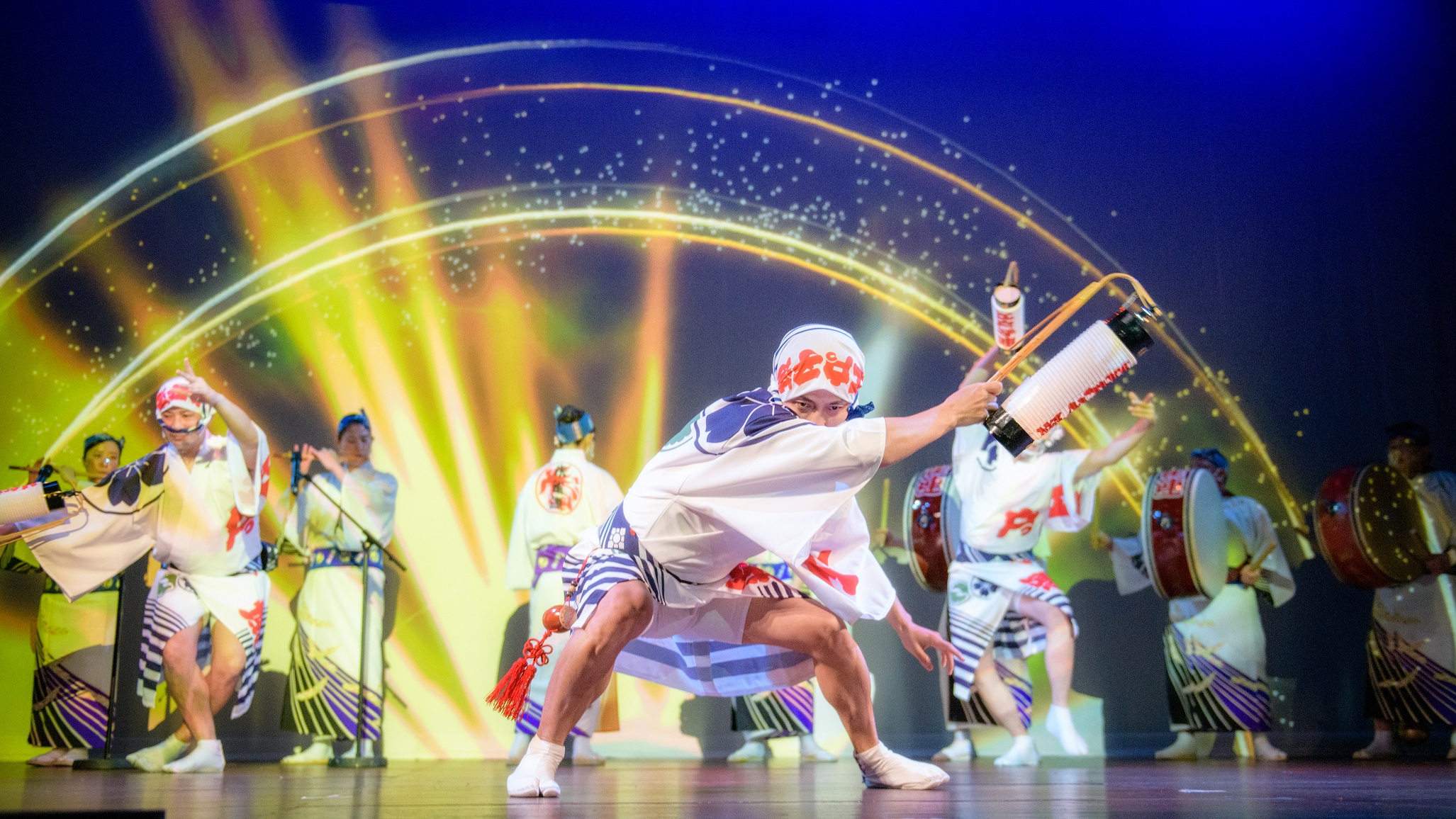 【光も踊る 東京高円寺阿波おどりplus+】祭りの火を灯し続ける、コロナ禍の挑戦