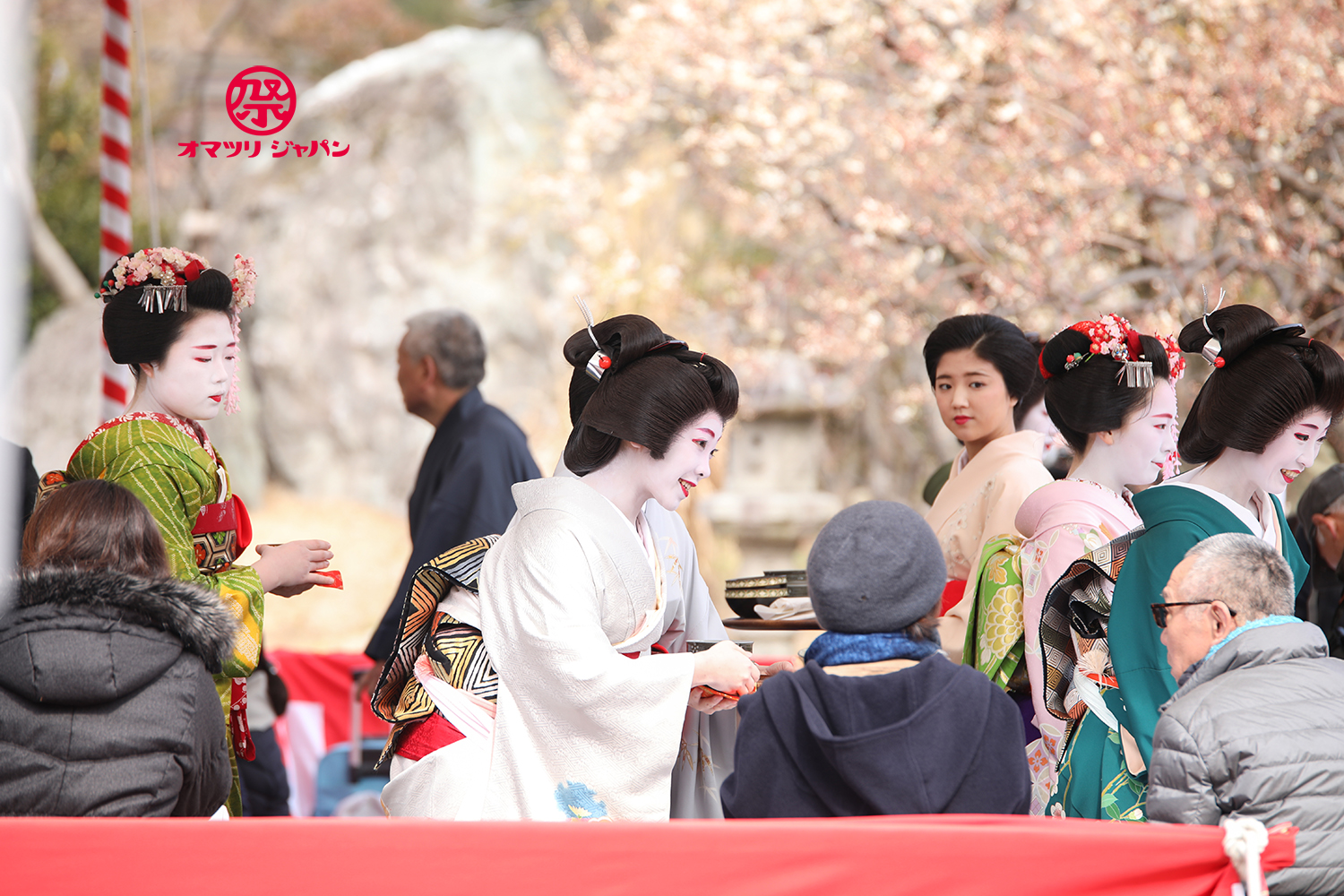 京都 北野天満宮「梅花祭」芸舞妓の茶席