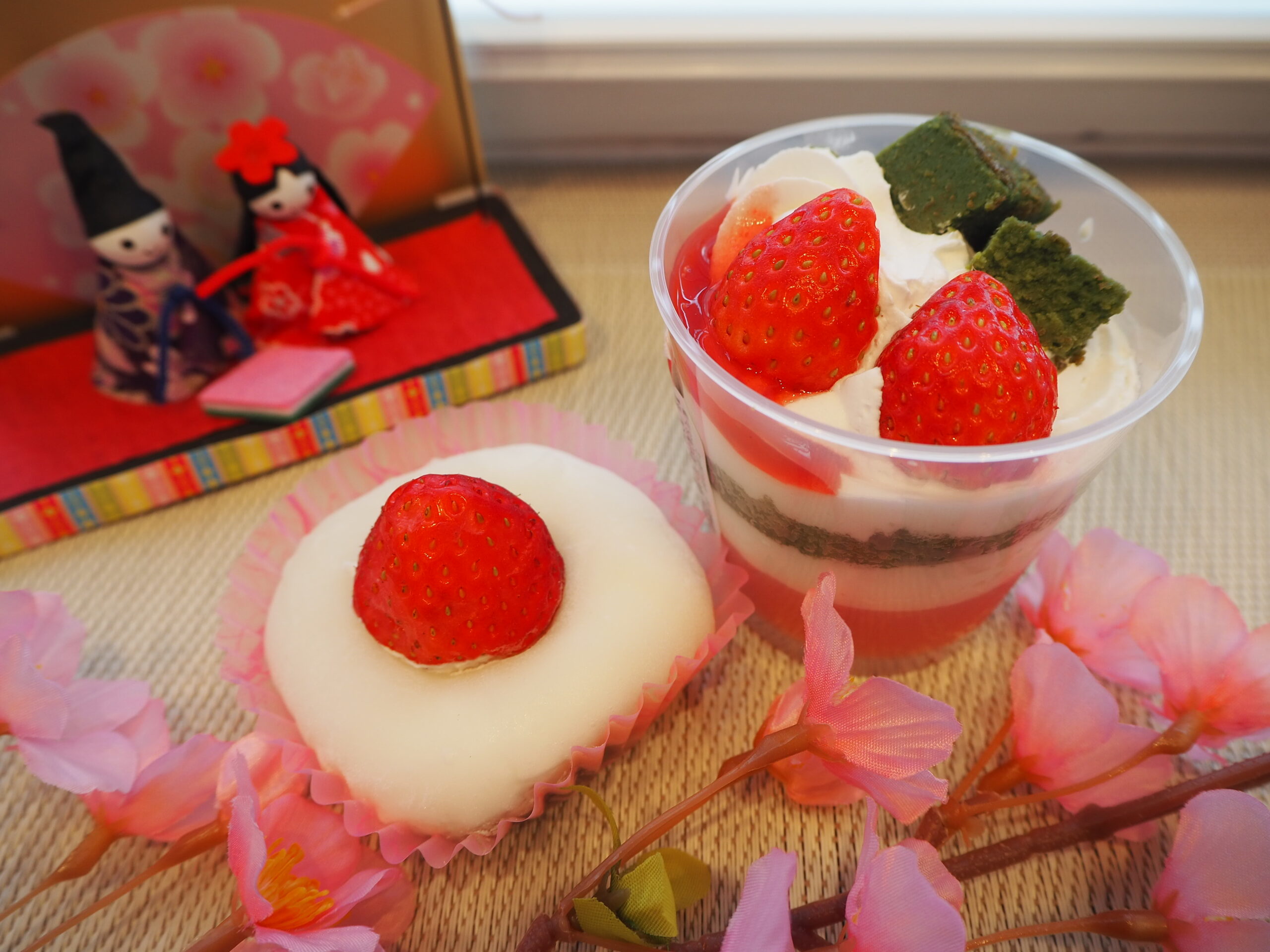ファミマの苺スイーツでひなまつり気分を楽しもう♪実食レポ＜2021年版＞