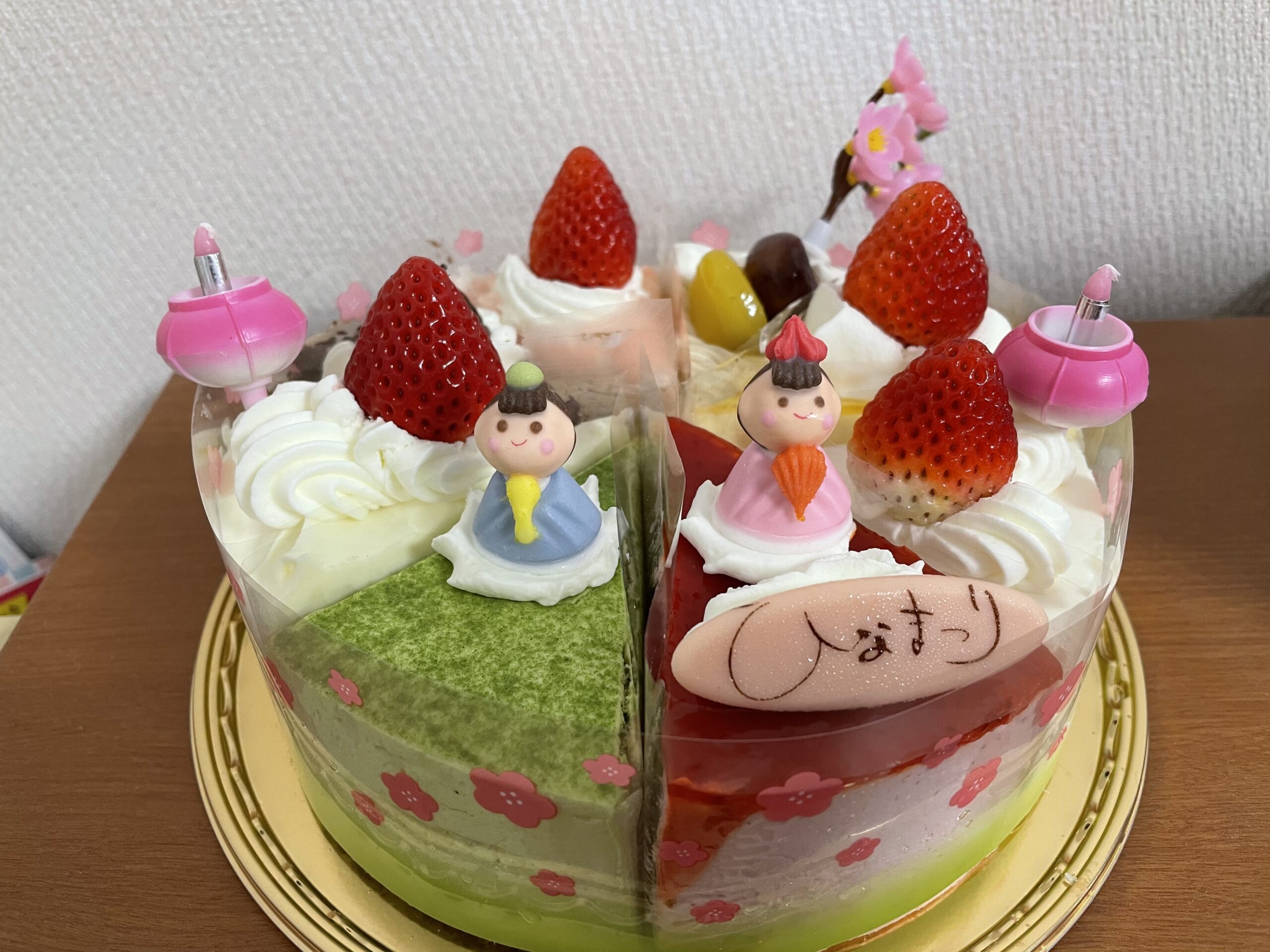 シャトレーゼのひな祭りは、8種のアソードデコレーション！実食レポ