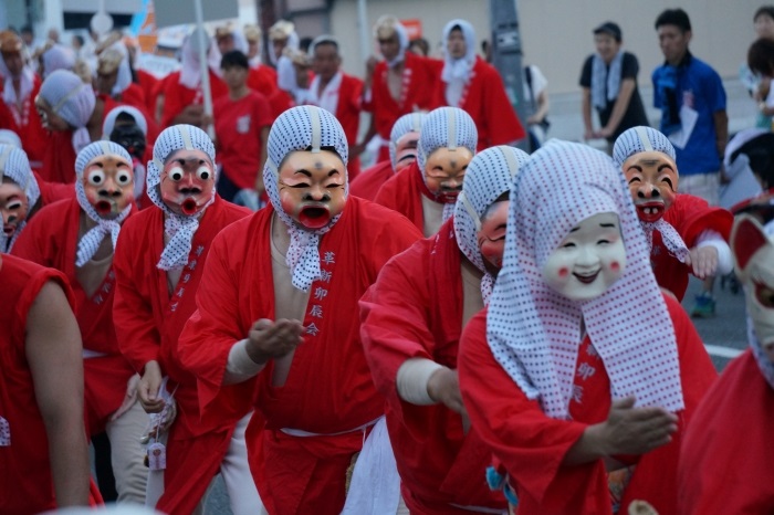 「日向ひょっとこ夏祭り」ユニセックスな和の仮面舞踏｜観光経済新聞