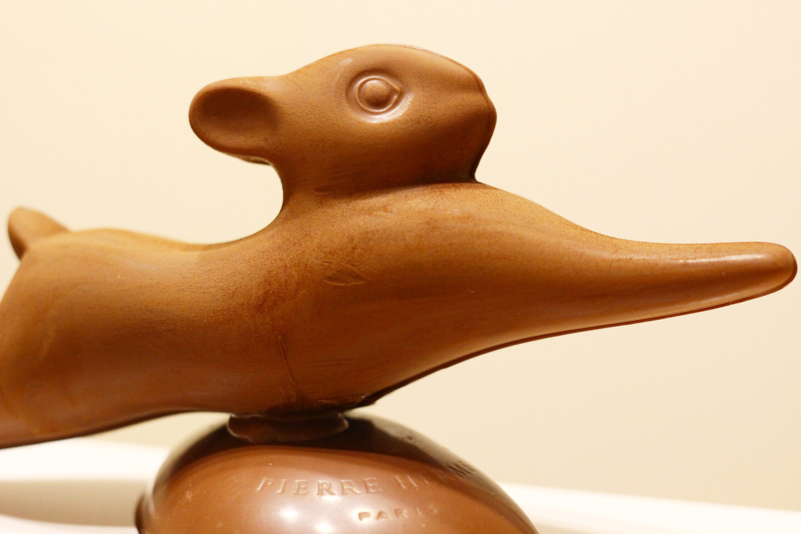 ピエール・エルメのラパン ポンポンを実食！中に入っていたのは…