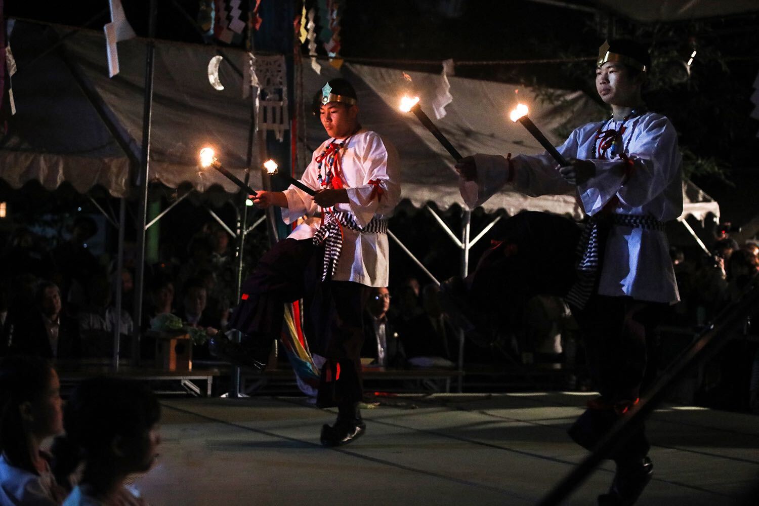 「大住隼人舞」神様の兄弟げんかが舞の由来｜観光経済新聞