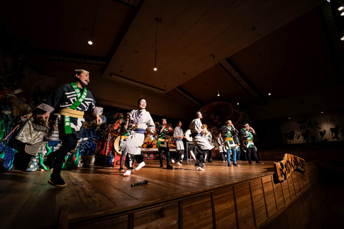 夏の青森四大祭りを盛り上げる！地域の祭り団体と青森屋のスタッフが共演