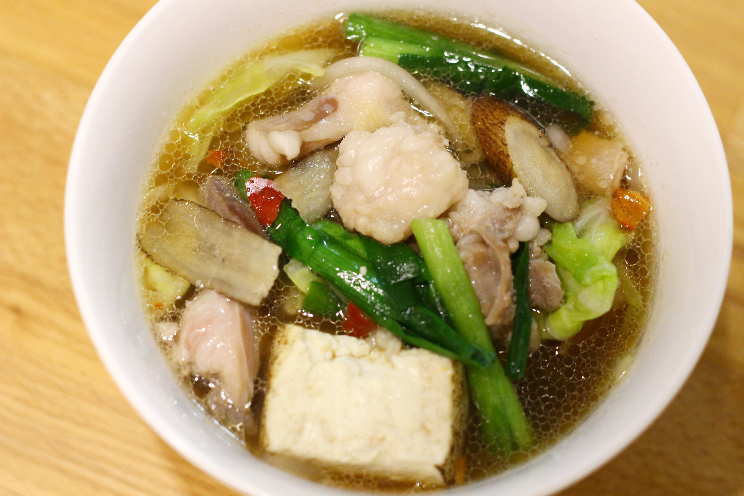 博多名物の「もつ鍋」をお家で作ってみよう！締めのちゃんぽん発祥の店の味