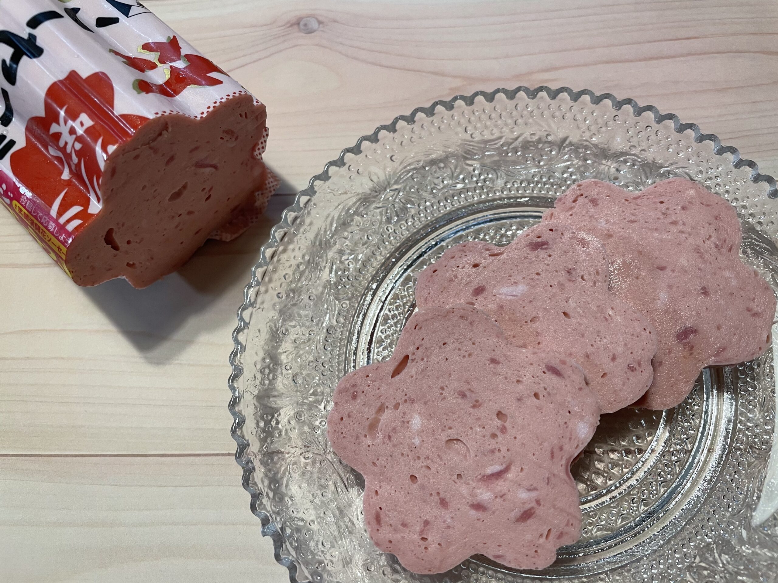 ケンミンショーでも紹介！福留ハムサクラ咲く花ソーセージとは？実食レポート！