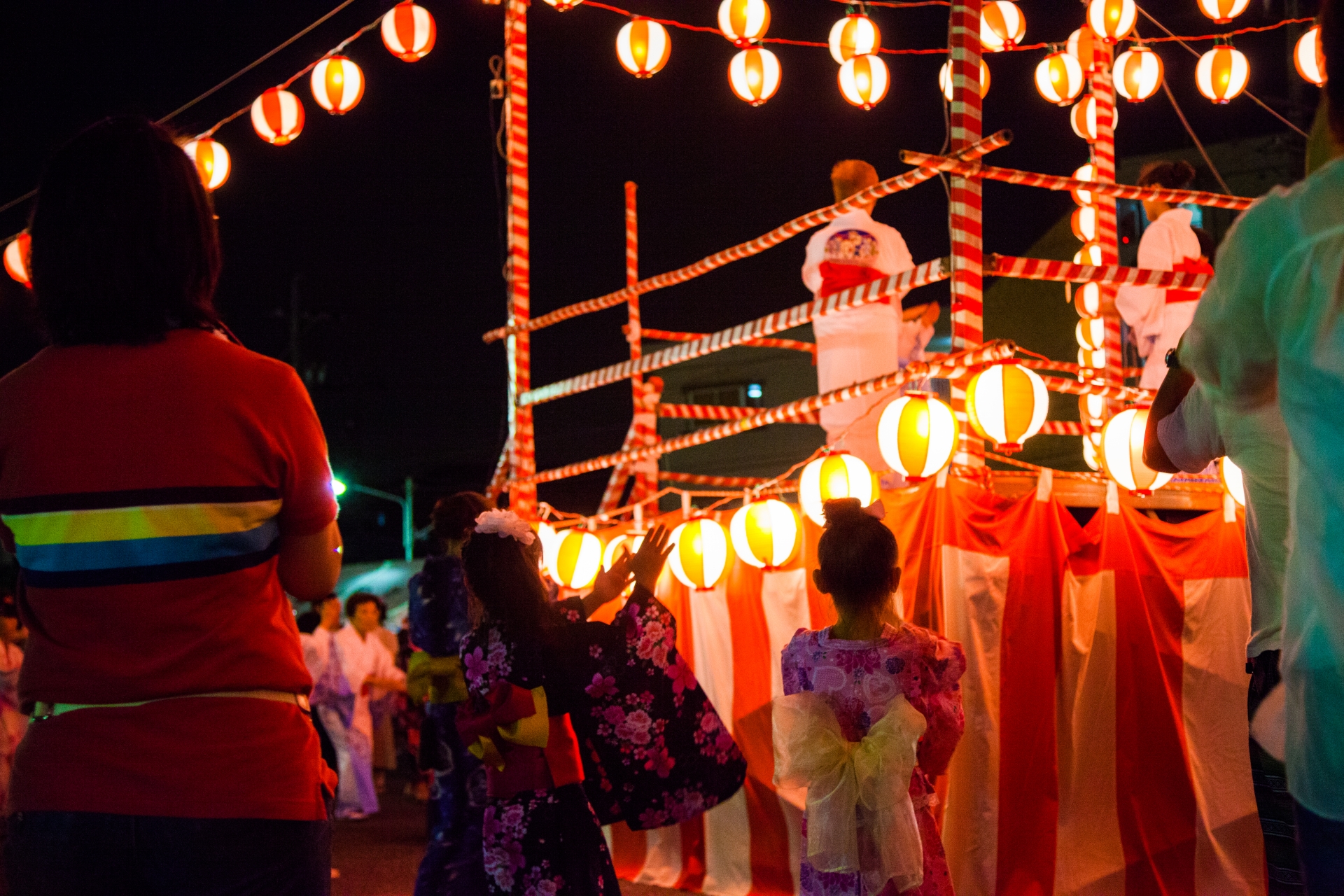 ダンシングヒーローにボン・ジョヴィ？ポップソングで踊る変わり種の盆踊り5選