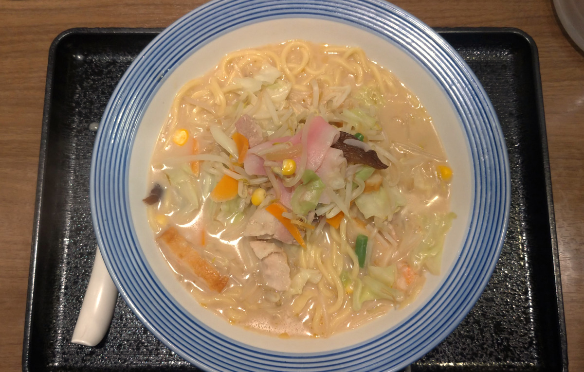 ラーメンとは違う？長崎ちゃんぽんの味と魅力とは？実食レポ！