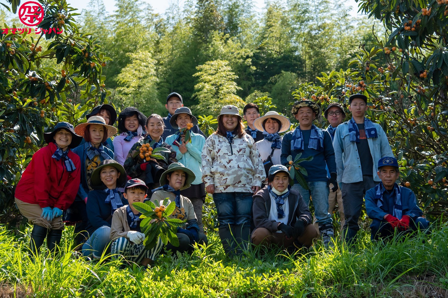 筒井時正玩具花火製造所が関わる「びわプロジェクト」（福岡県みやま市）初収穫の様子をレポートしました