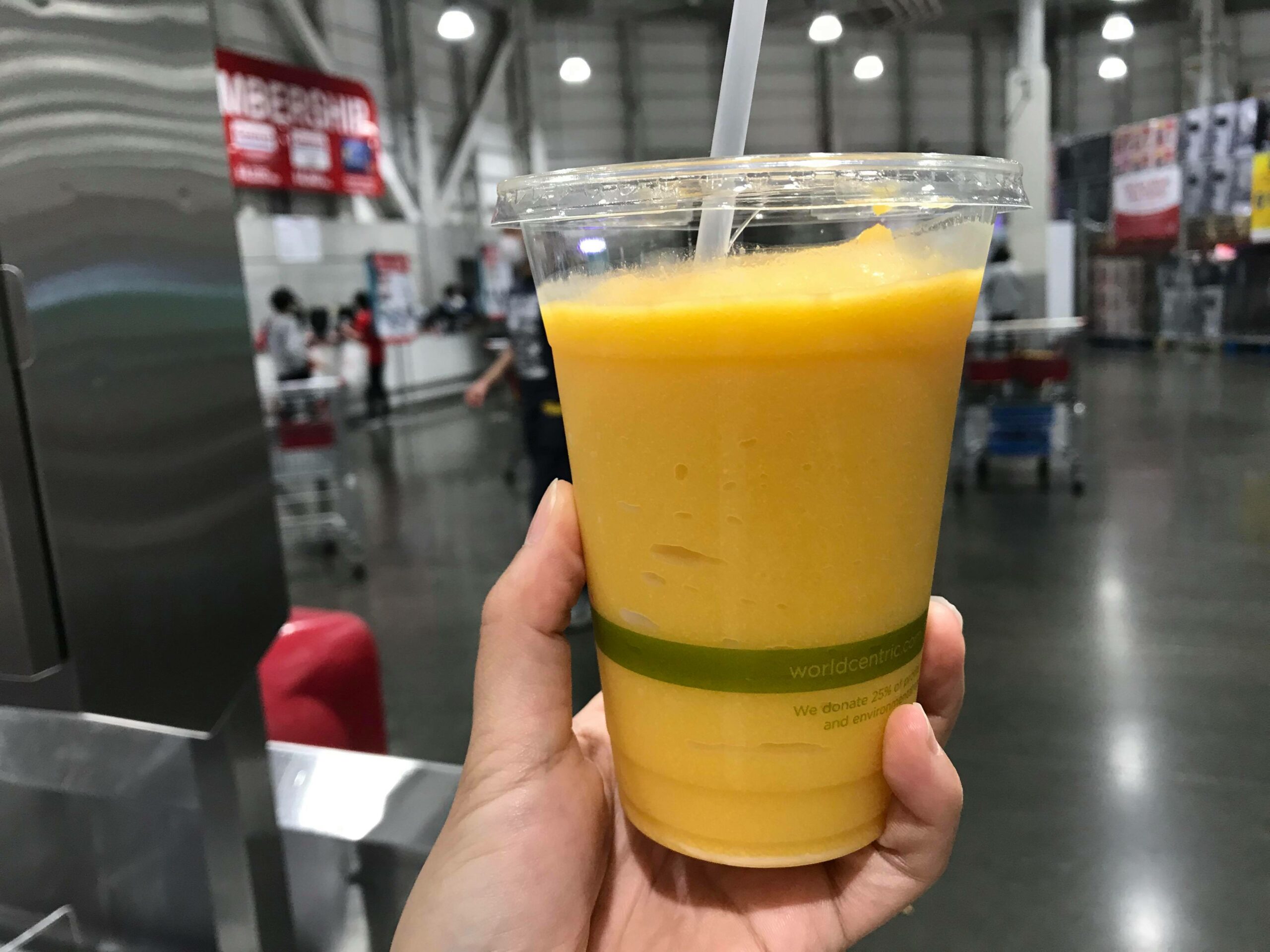 夏だ！マンゴーの日に飲みたい！コストコのマンゴースムージー＜実食レポ＞