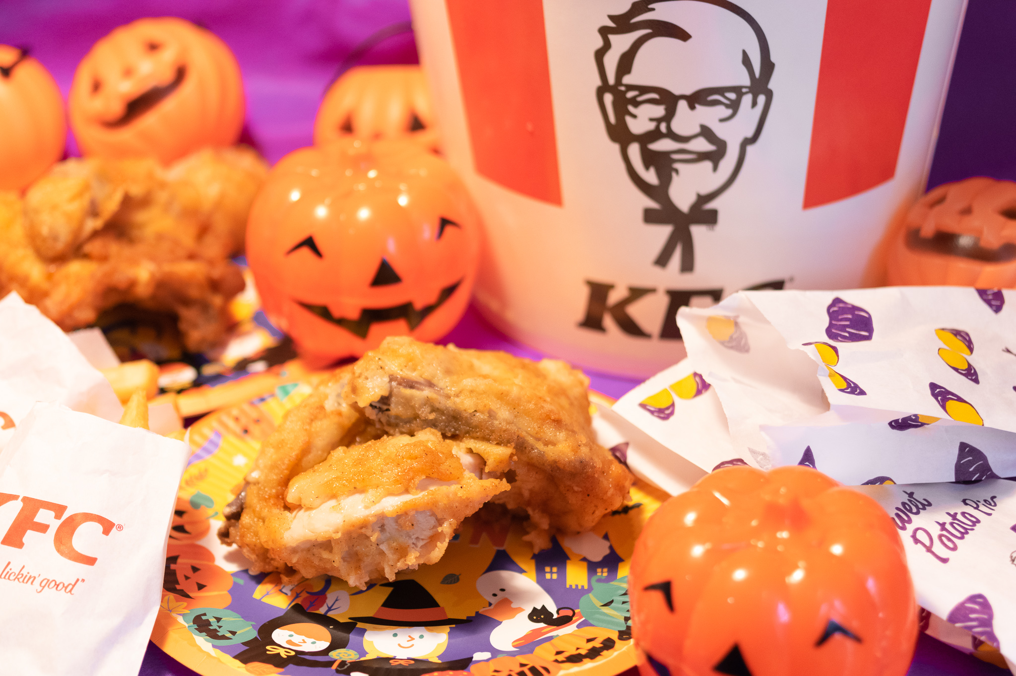 2021年も登場！ケンタッキーのハロウィン限定バーレル☆気になるセット内容は？