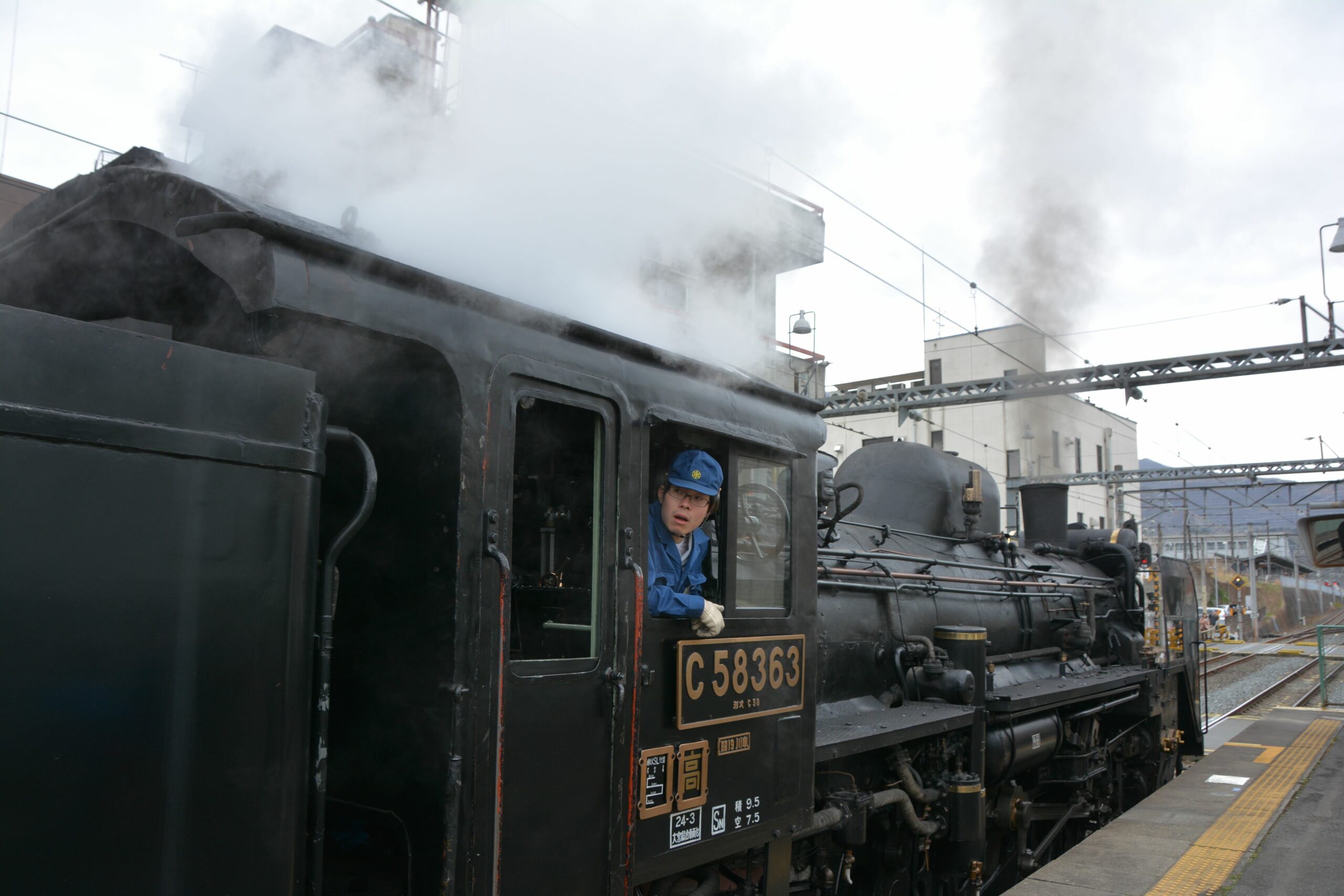 「鉄道の日」はSLに注目！お祭りも満載の長瀞・秩父路を走り抜けるパレオエクスプレス